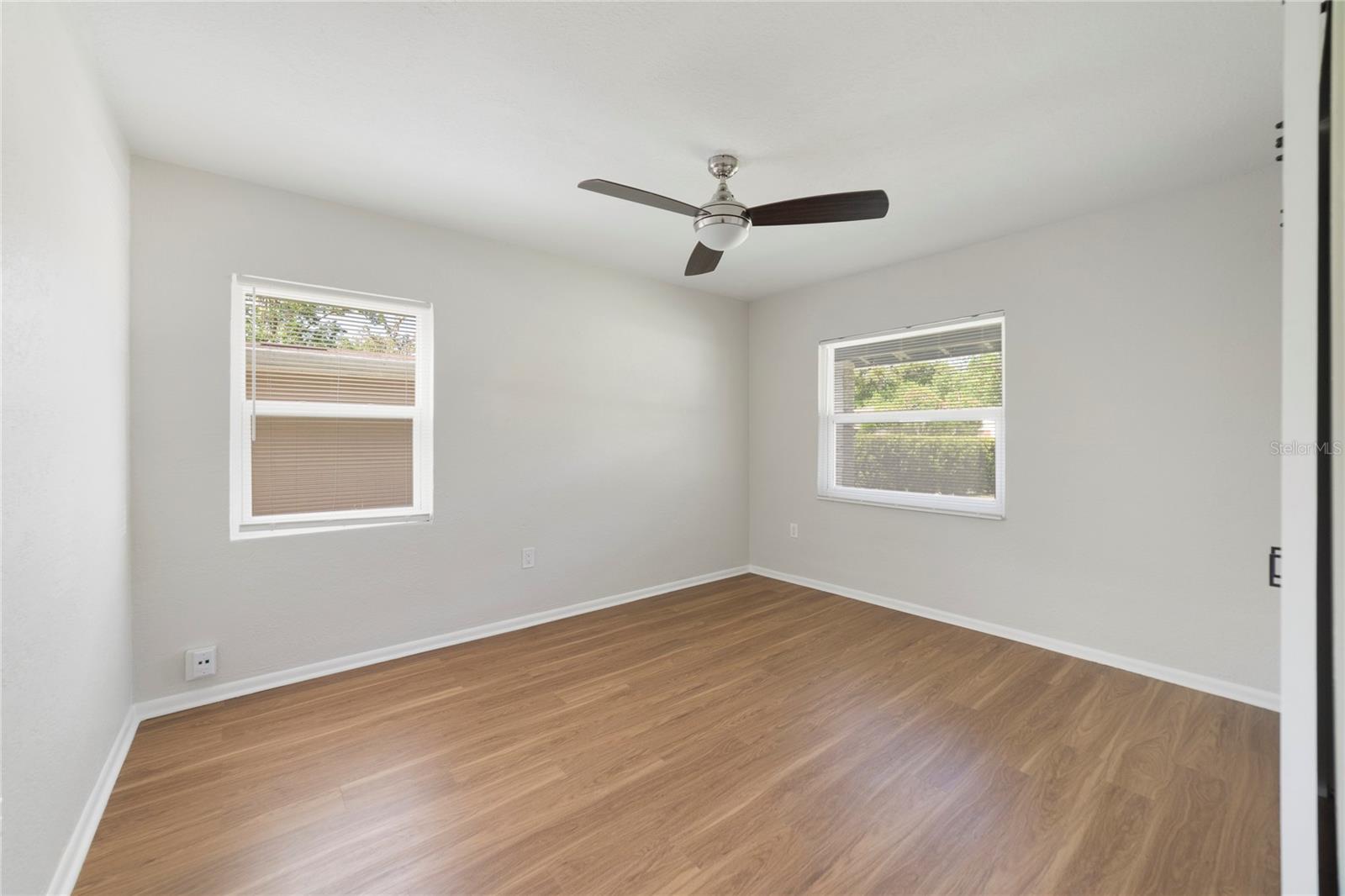 Image 11 of 15 For 3511 Backspin Lane