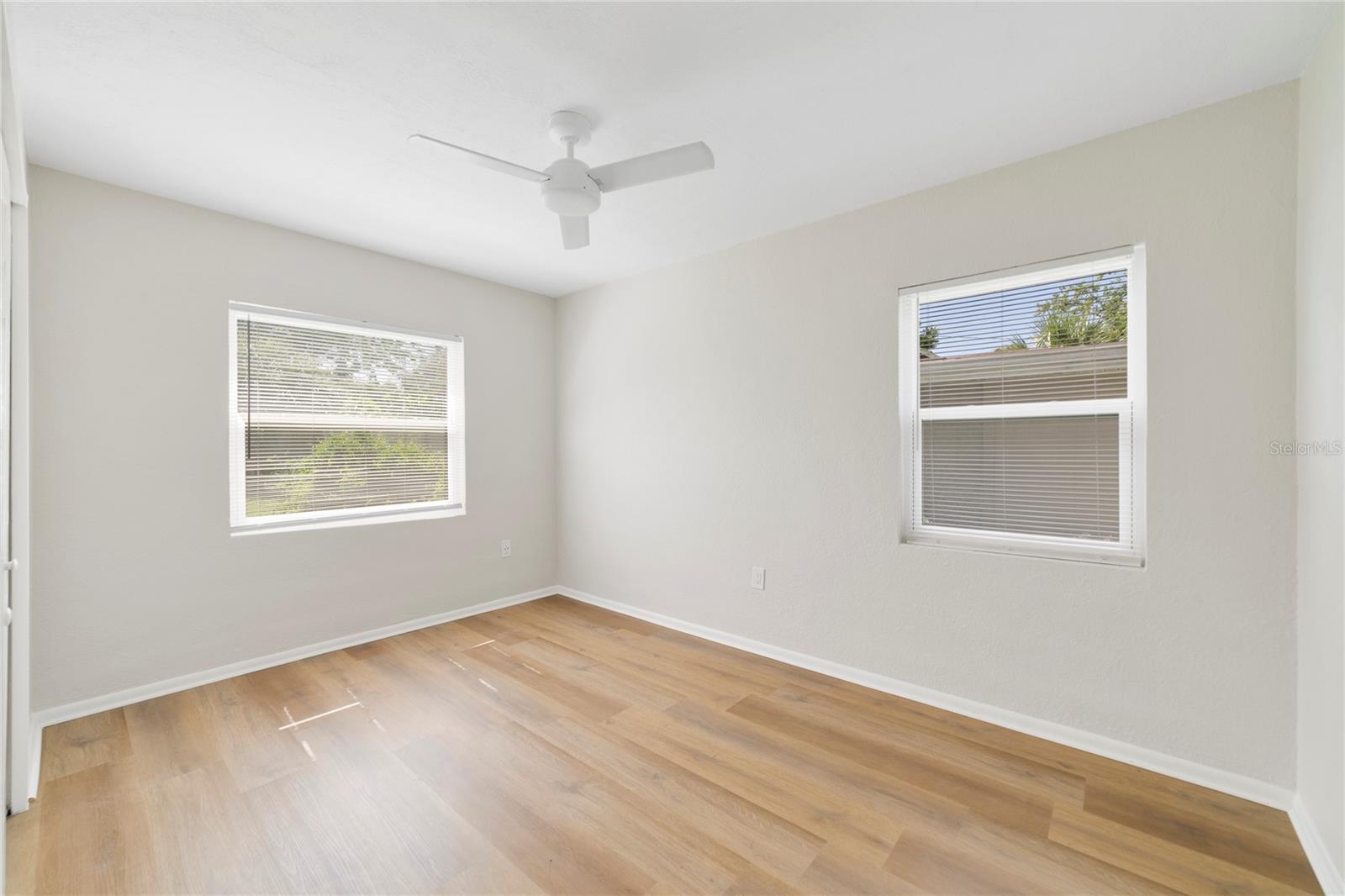 Image 13 of 15 For 3511 Backspin Lane