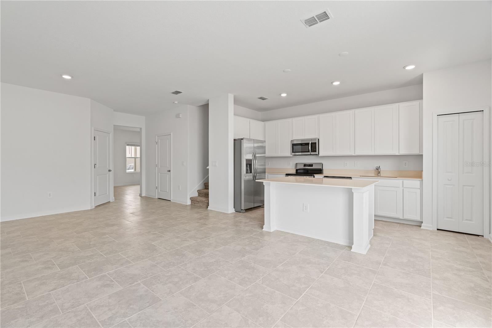 Image 10 of 36 For 2716 Pierr Street