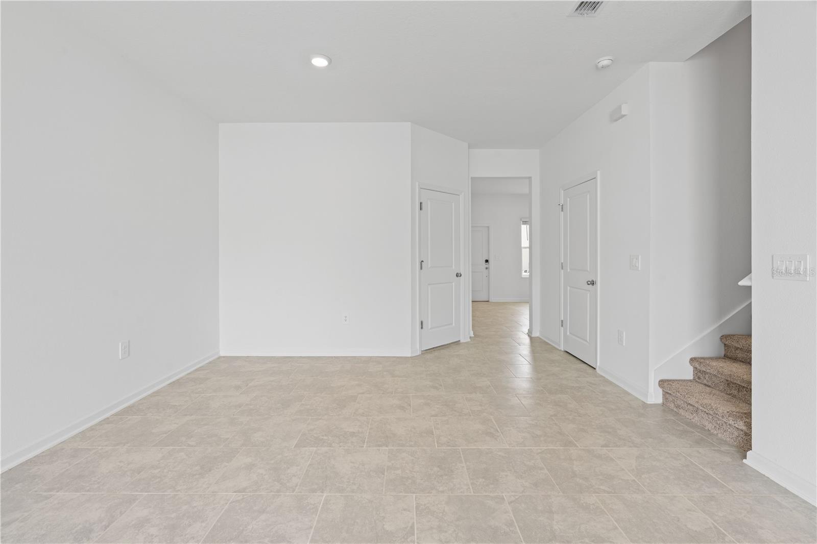 Image 12 of 36 For 2716 Pierr Street