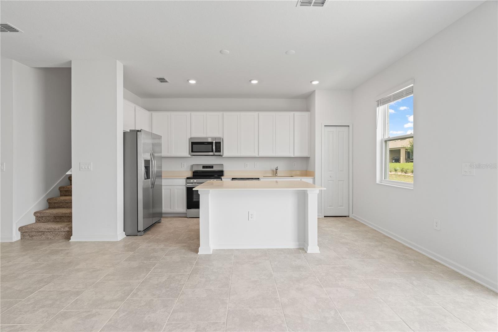 Image 8 of 36 For 2716 Pierr Street