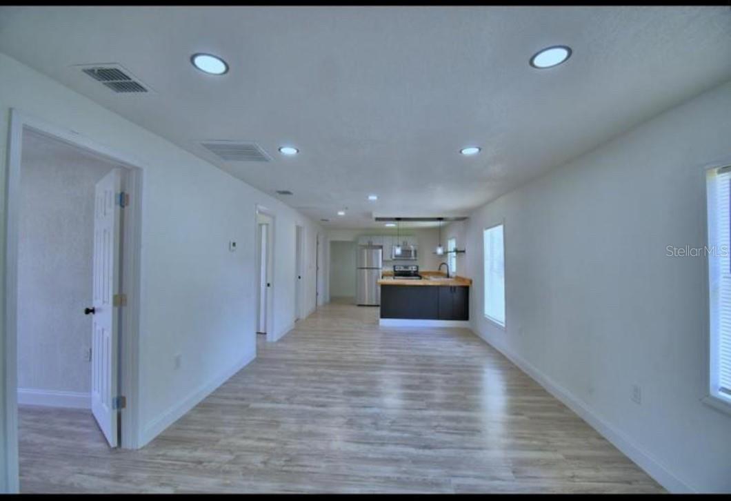 Image 3 of 7 For 1104 8th Street