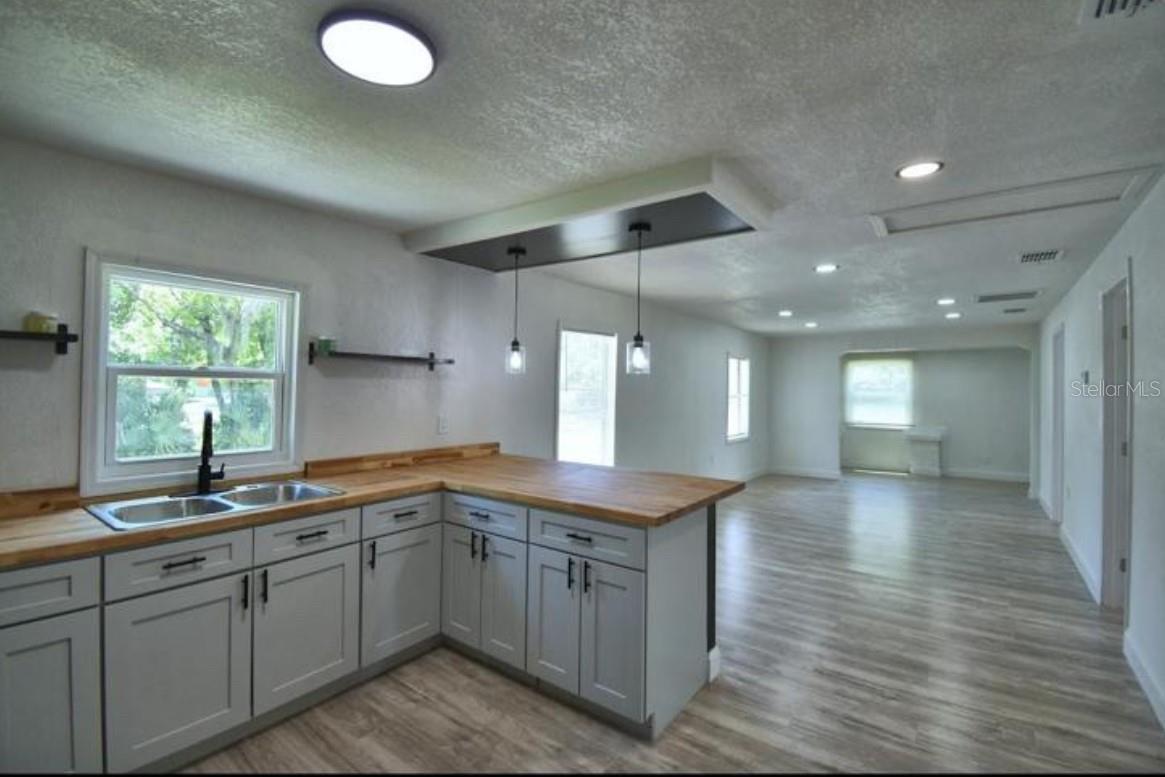 Image 7 of 7 For 1104 8th Street