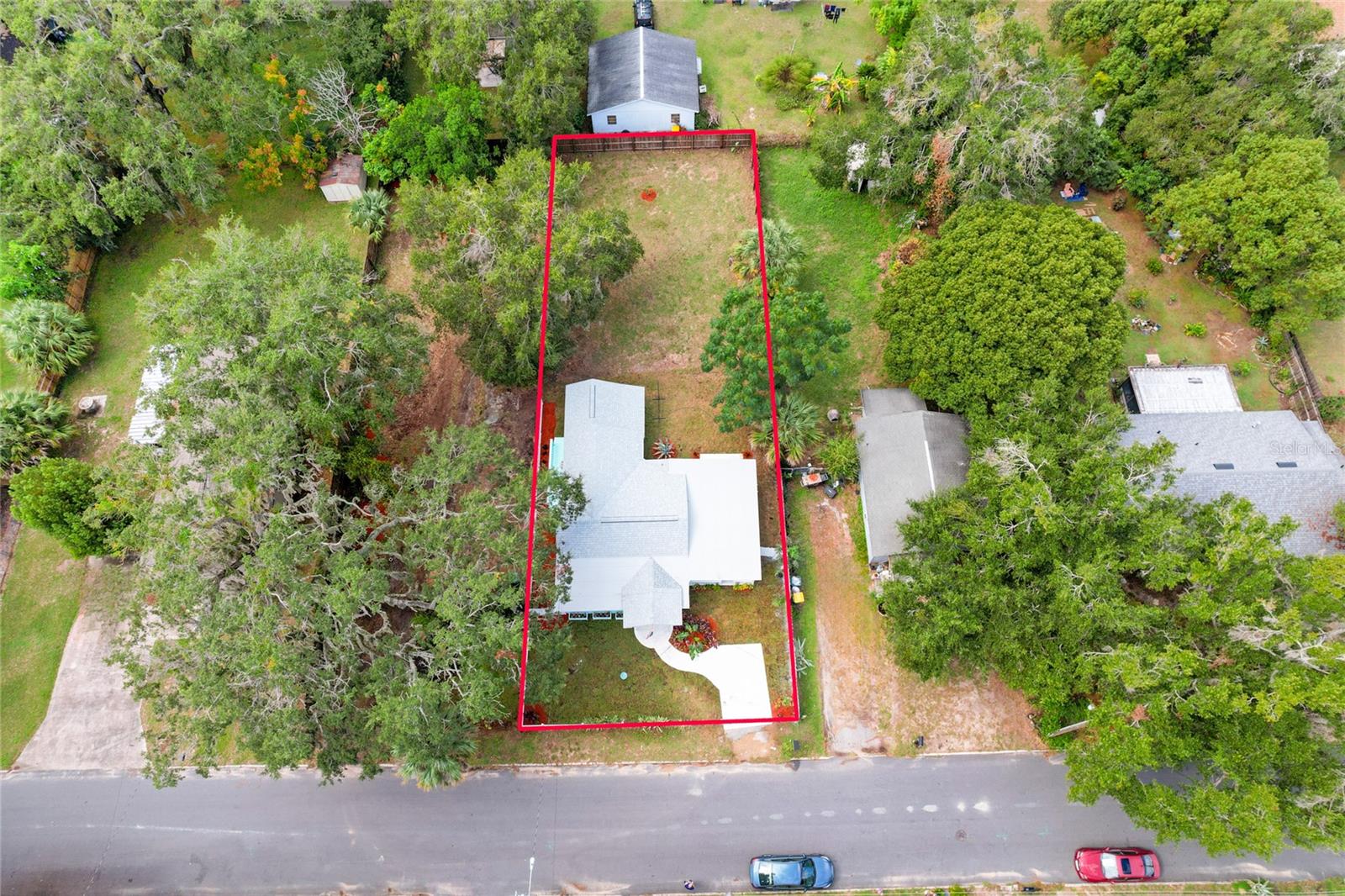 Image 31 of 47 For 245 Rhodes Street