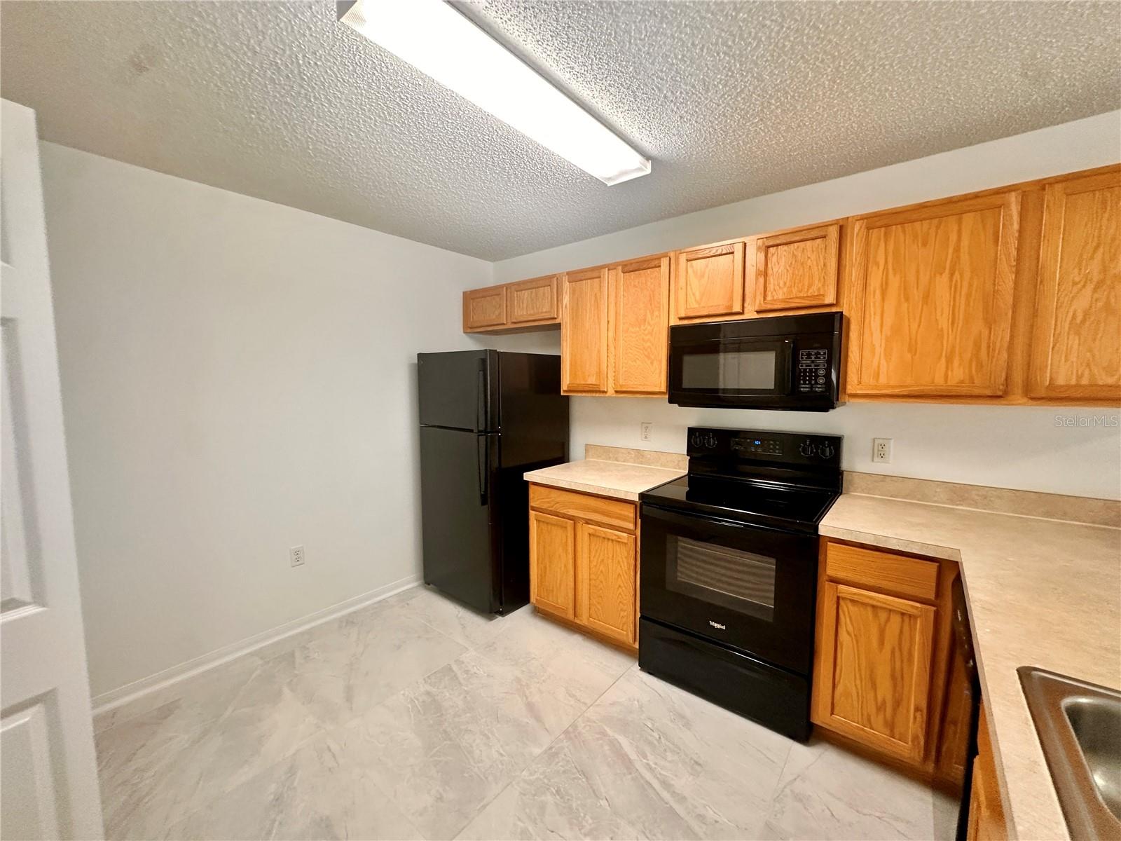 Image 7 of 19 For 5081 Kingscrest Lane