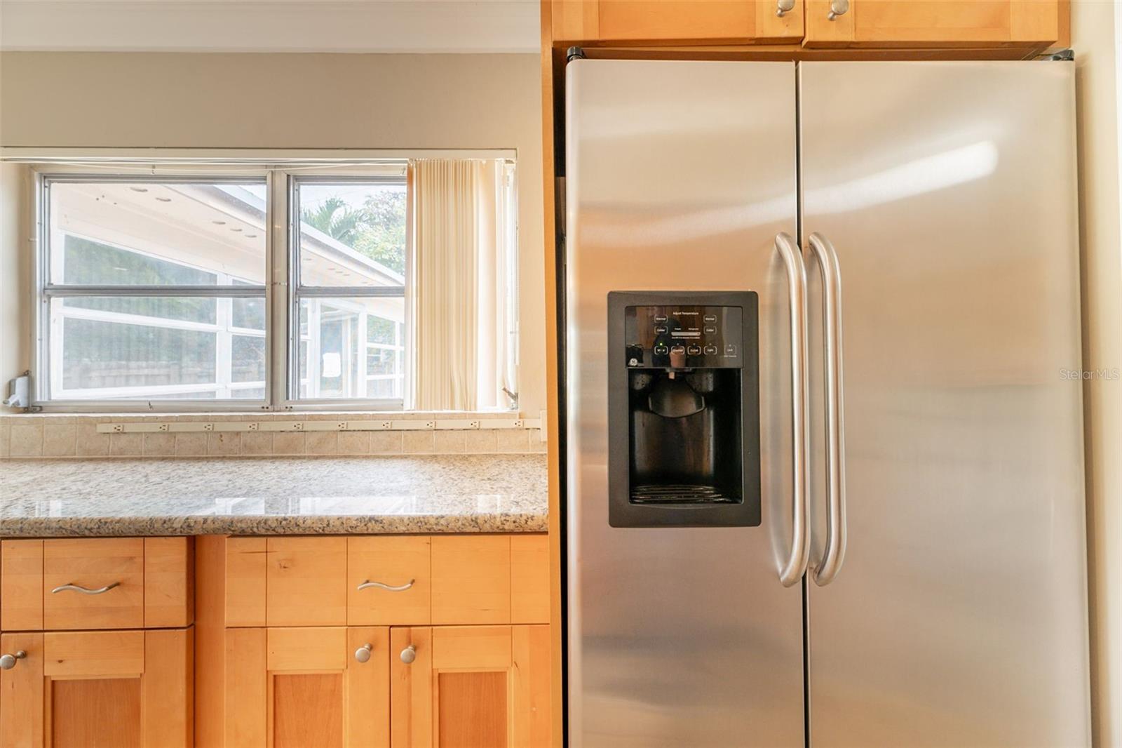 Image 5 of 29 For 1600 27th Drive