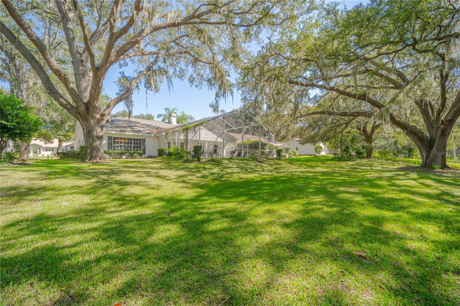 Image 2 of 18 For 4242 Leafway Circle