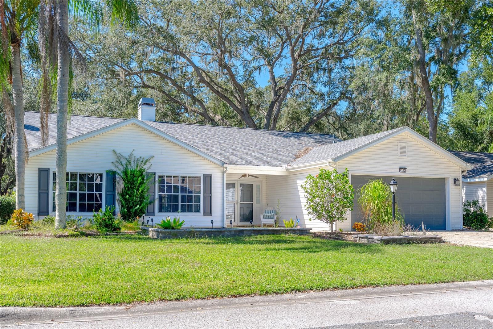 Image 9 of 18 For 4242 Leafway Circle