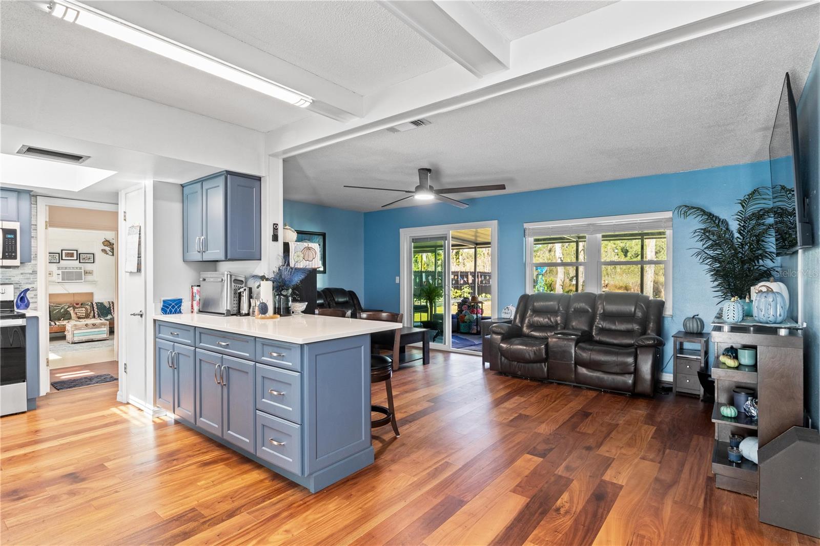 Image 5 of 31 For 9107 Royal Palm Drive