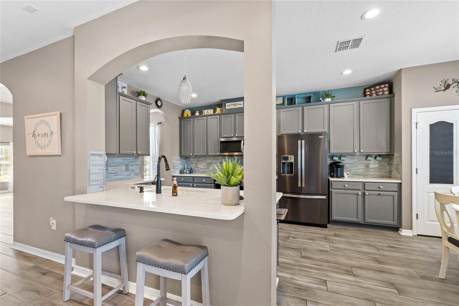 Image 22 of 57 For 831 Lost Grove Circle