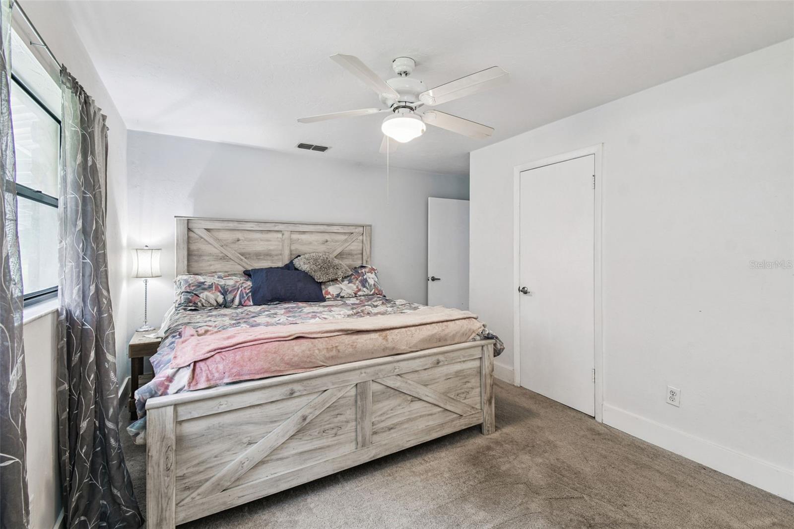 Image 11 of 23 For 3740 Eastpark Way