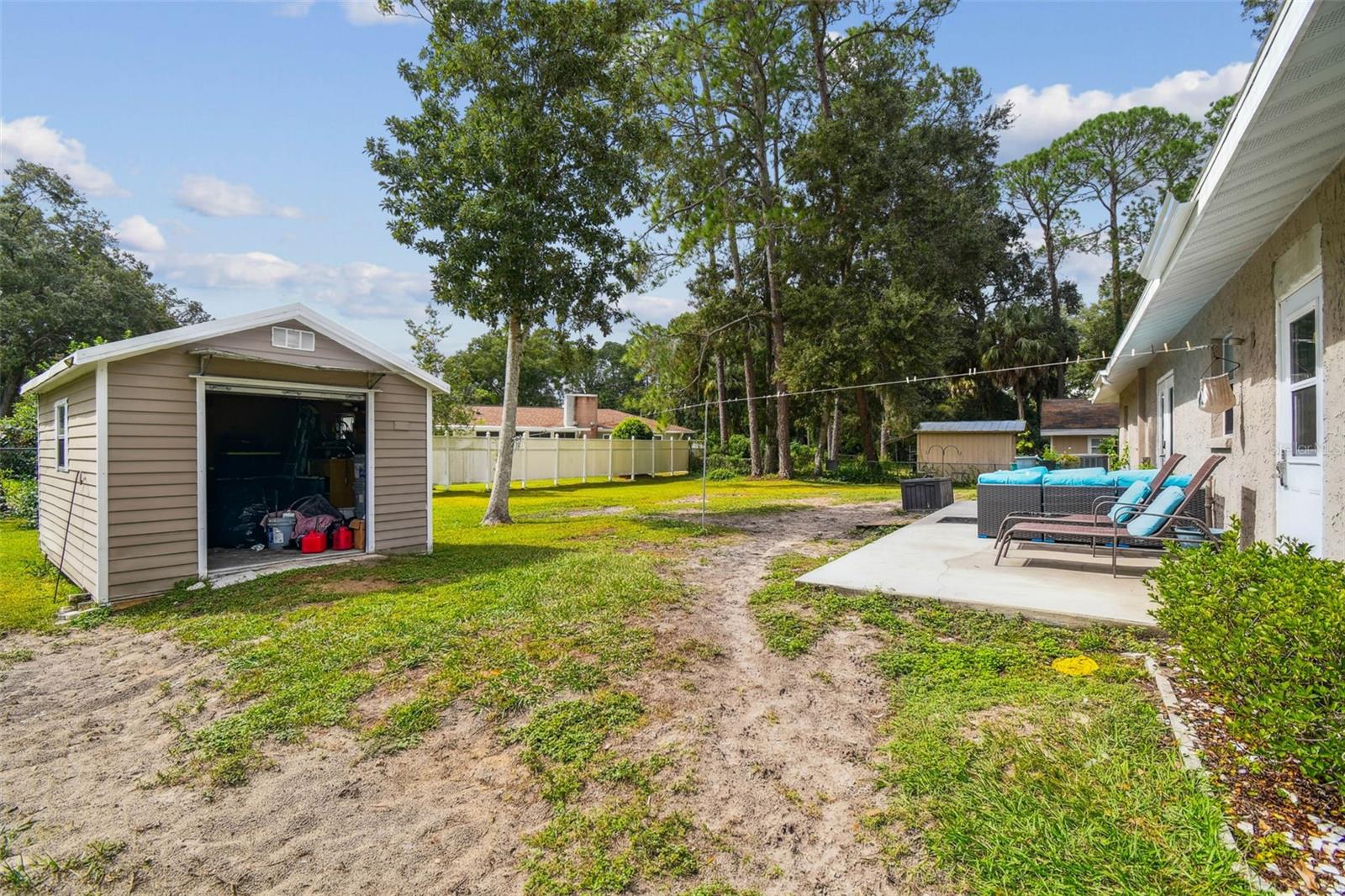 Image 18 of 23 For 3740 Eastpark Way