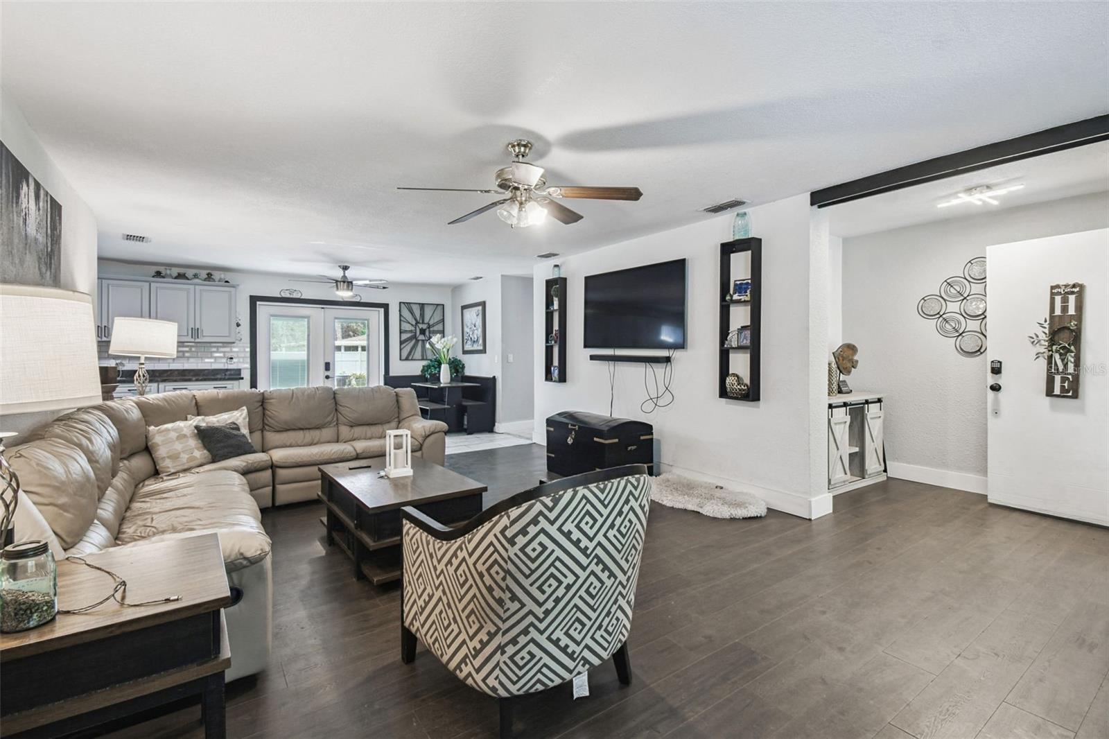 Image 6 of 23 For 3740 Eastpark Way