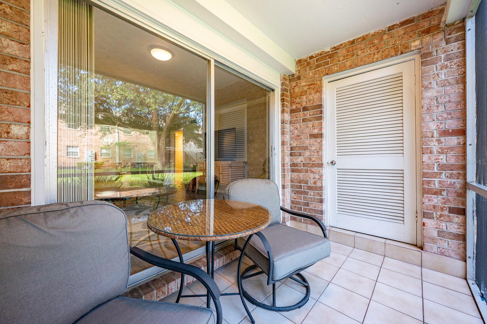 Image 21 of 40 For 4224 Lake Underhill Road 8b5