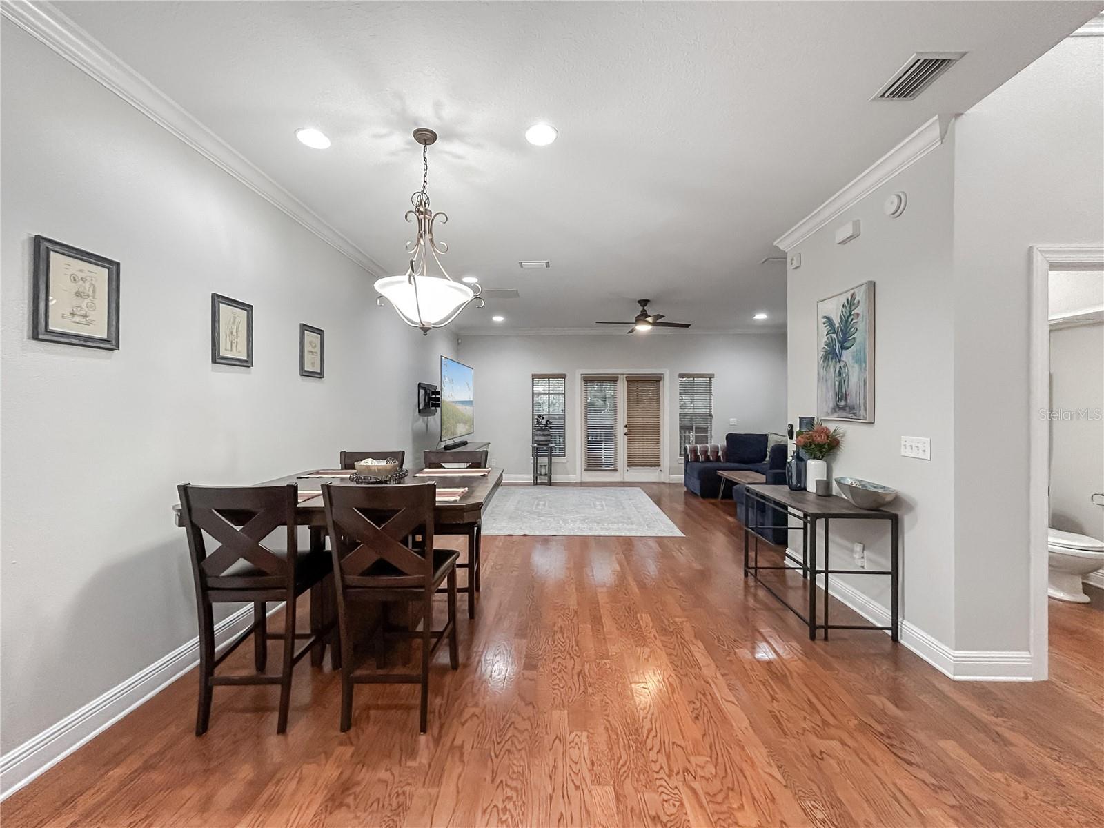 Image 13 of 36 For 254 Valencia Circle