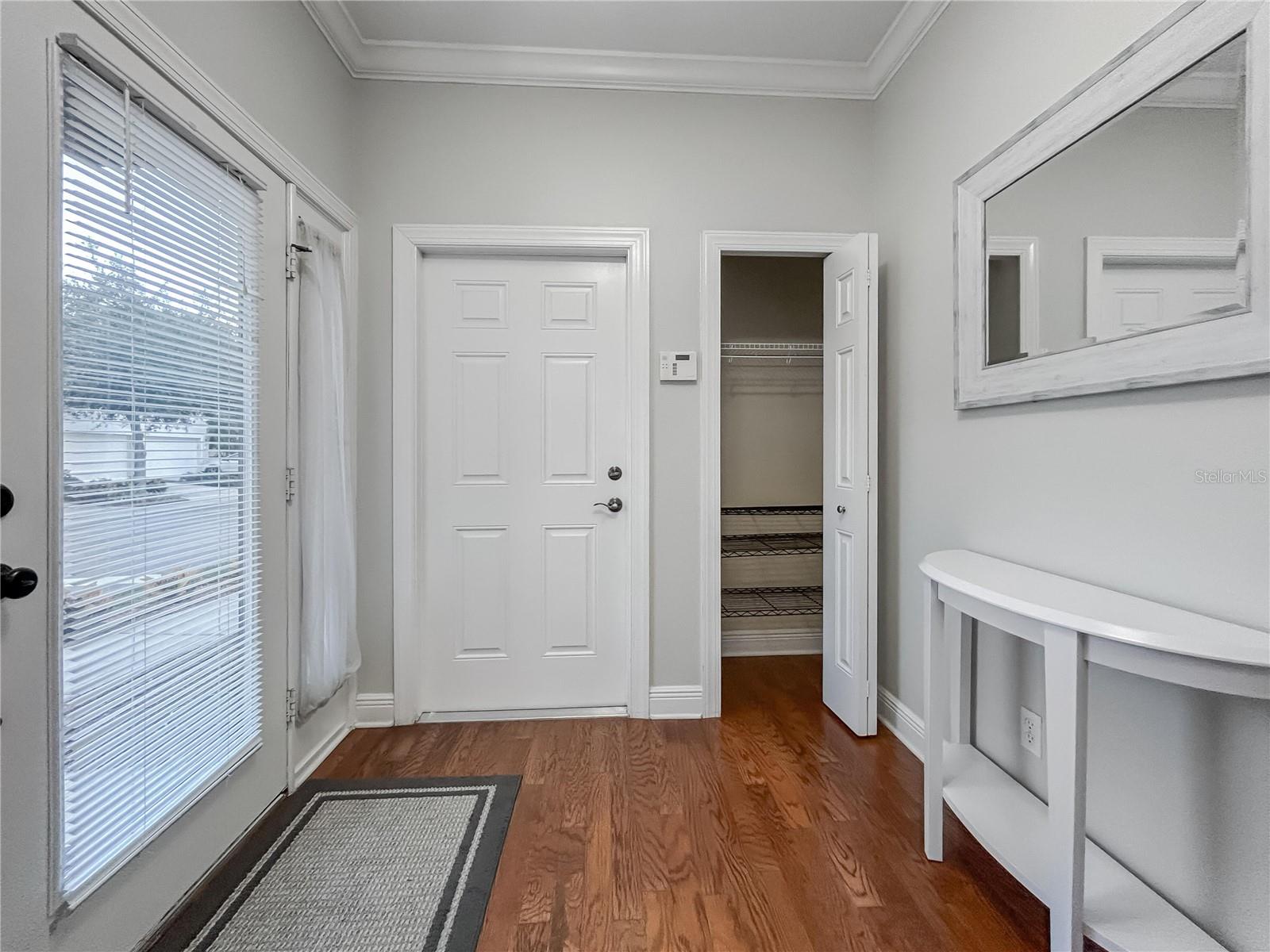 Image 5 of 36 For 254 Valencia Circle