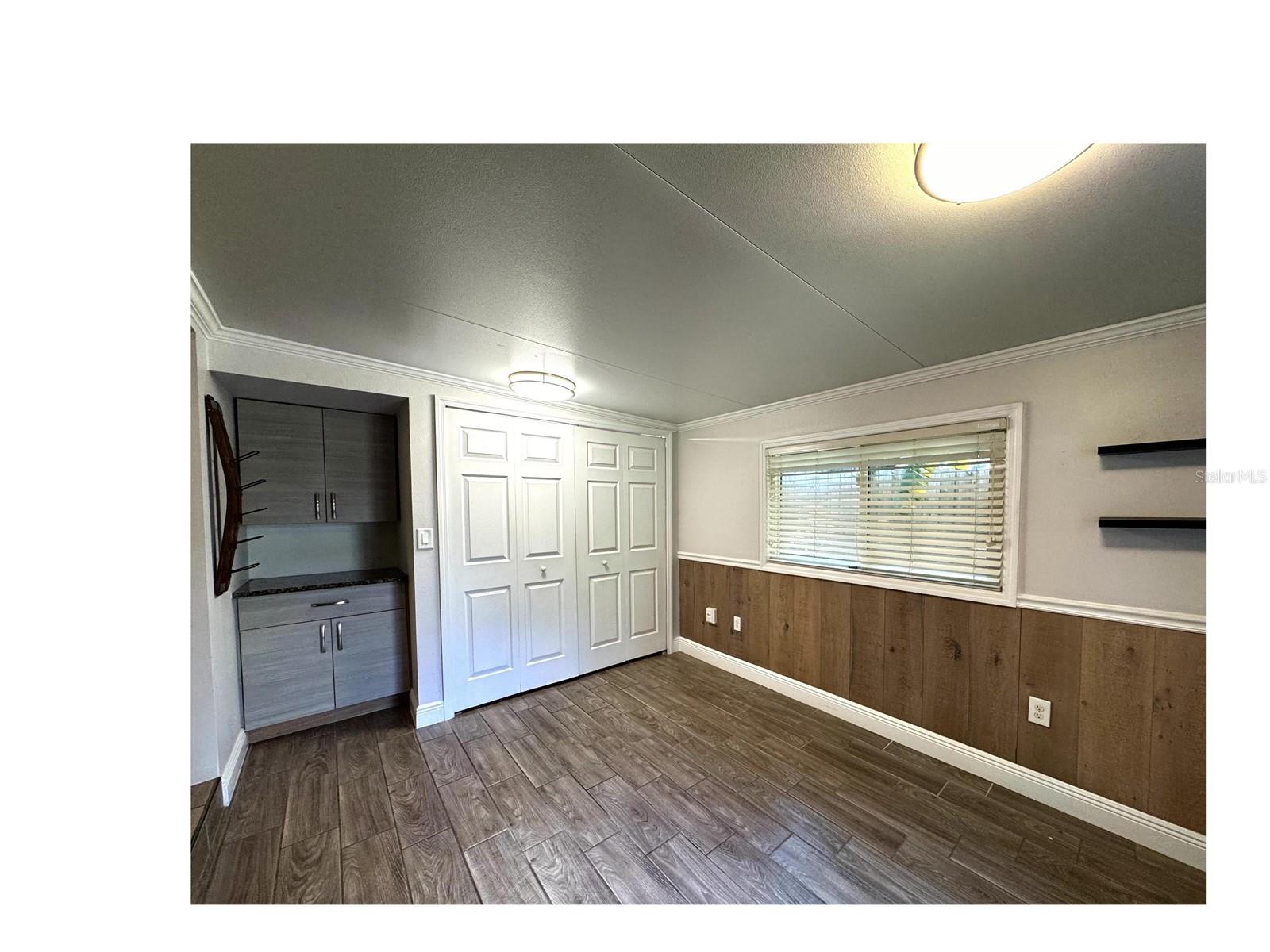Image 18 of 21 For 729 Hayden Lane