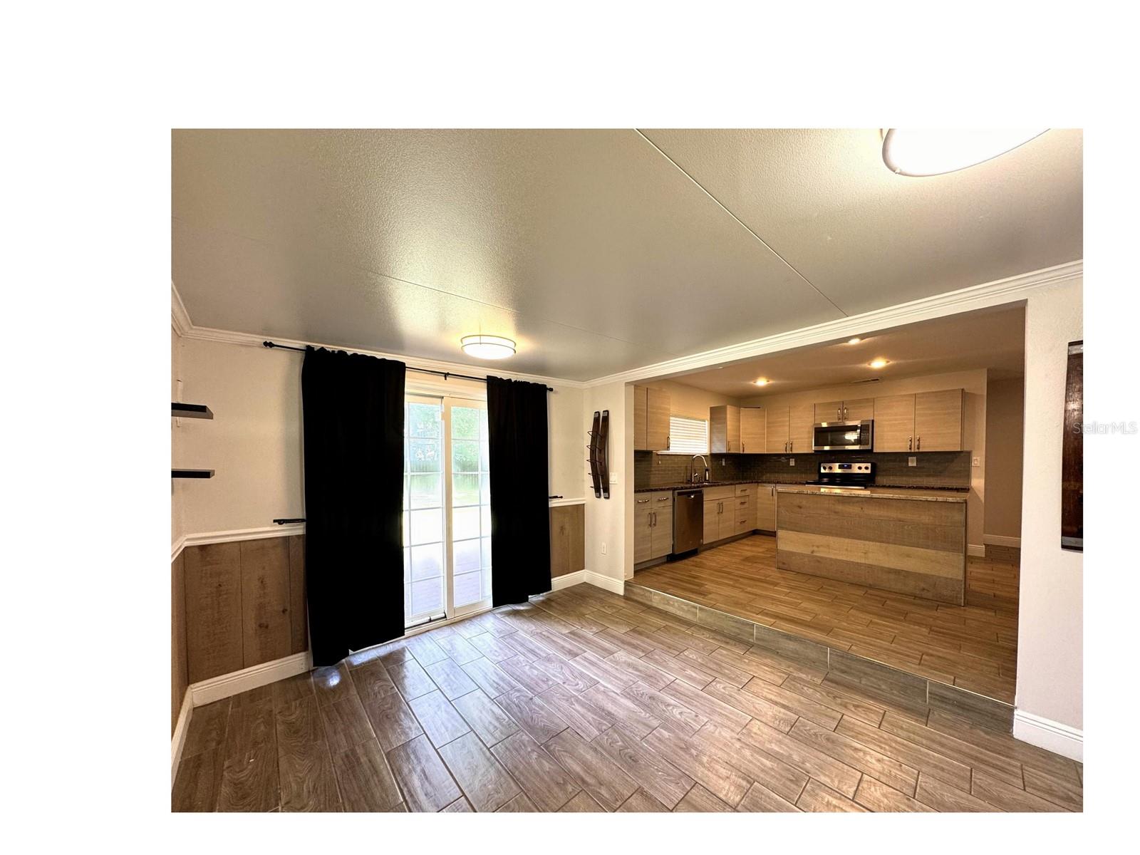 Image 19 of 21 For 729 Hayden Lane