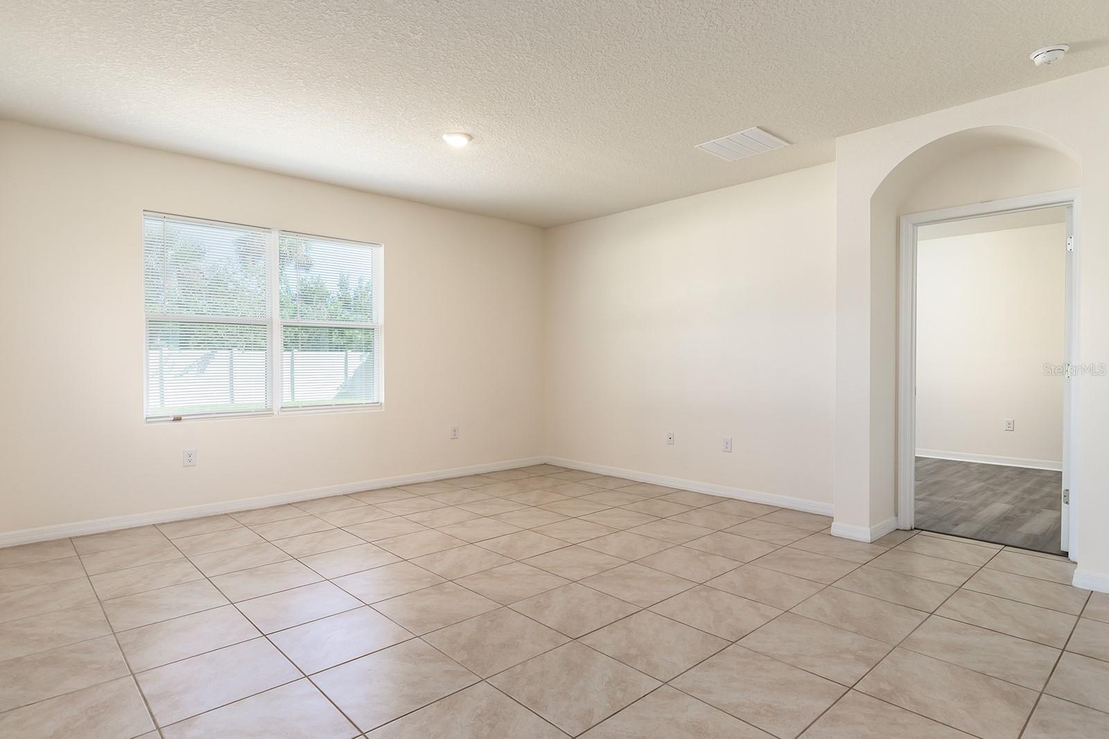 Image 12 of 24 For 3330 Eastgrove Terrace