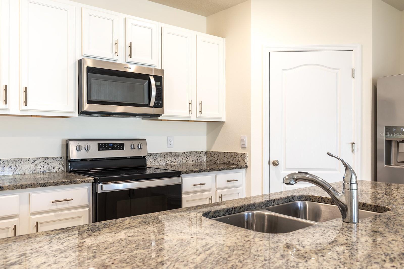 Image 8 of 24 For 3330 Eastgrove Terrace