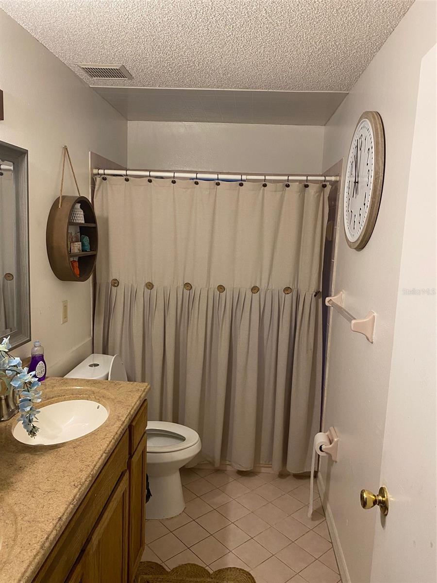 Image 14 of 17 For 4298 139 Street Road