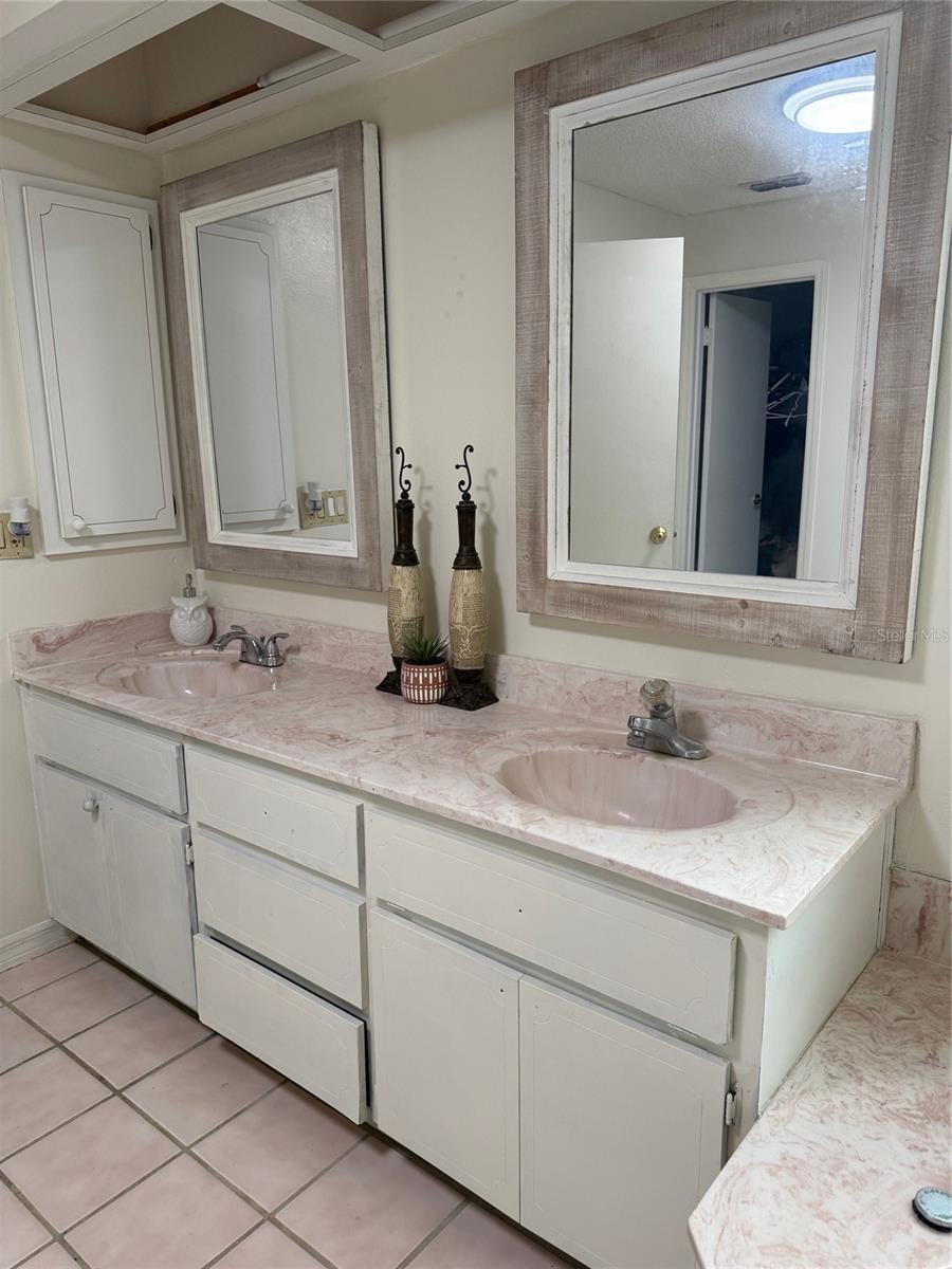 Image 7 of 7 For 4298 139 Street Road