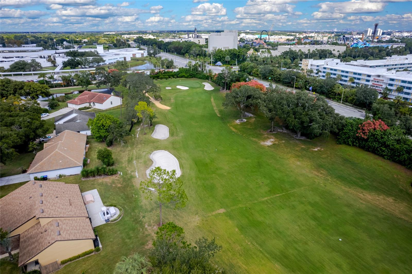 Image 29 of 35 For 7203 Woodville Crescent