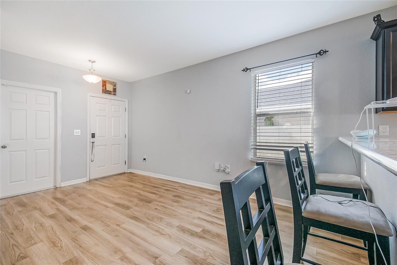 Image 12 of 33 For 512 Monticelli Drive