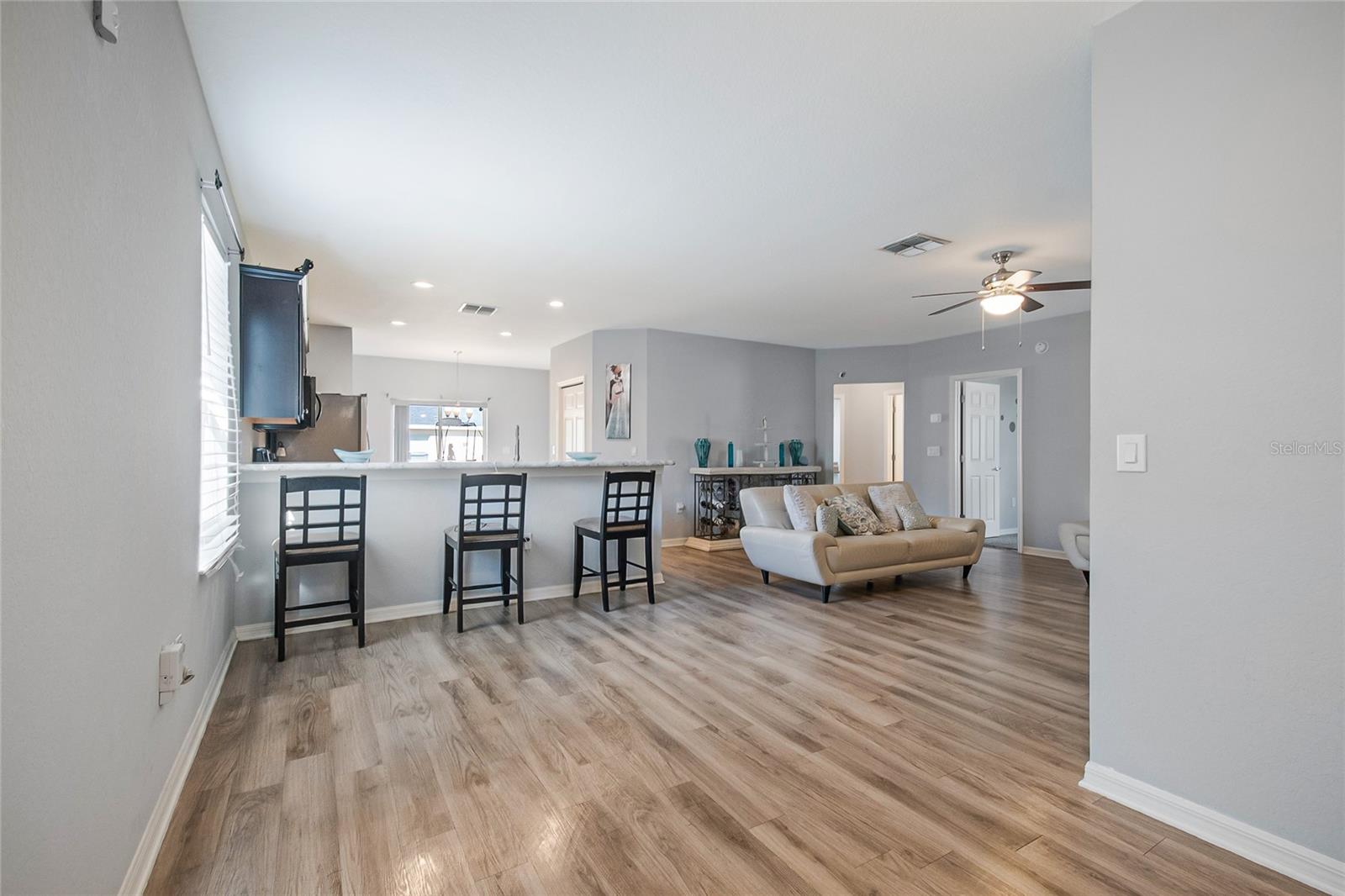 Image 13 of 33 For 512 Monticelli Drive