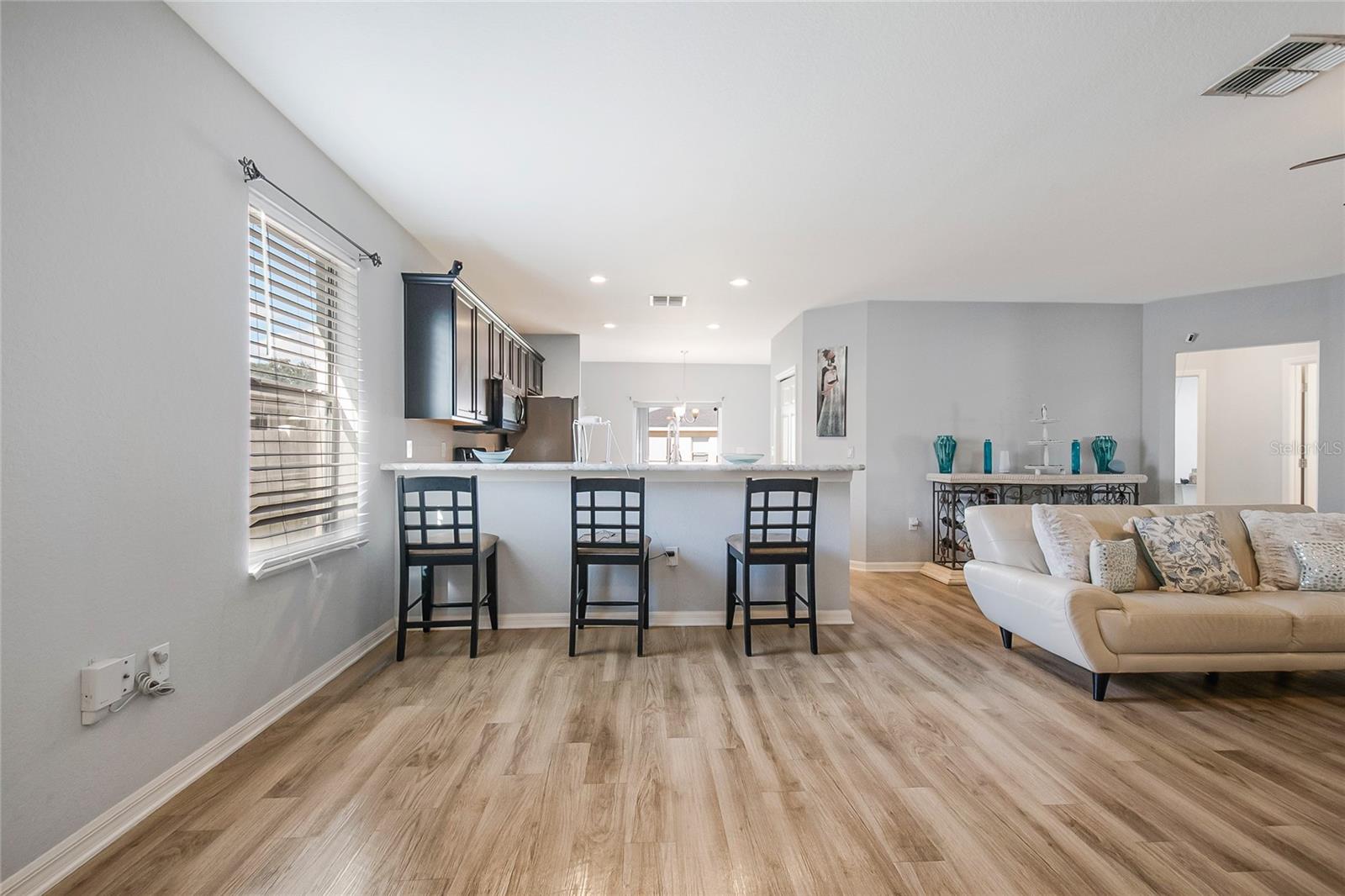 Image 14 of 33 For 512 Monticelli Drive