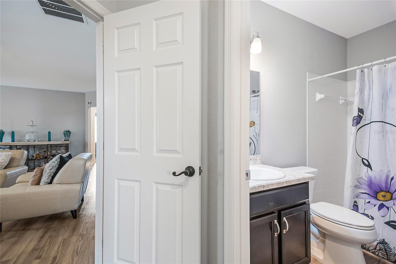 Image 24 of 33 For 512 Monticelli Drive