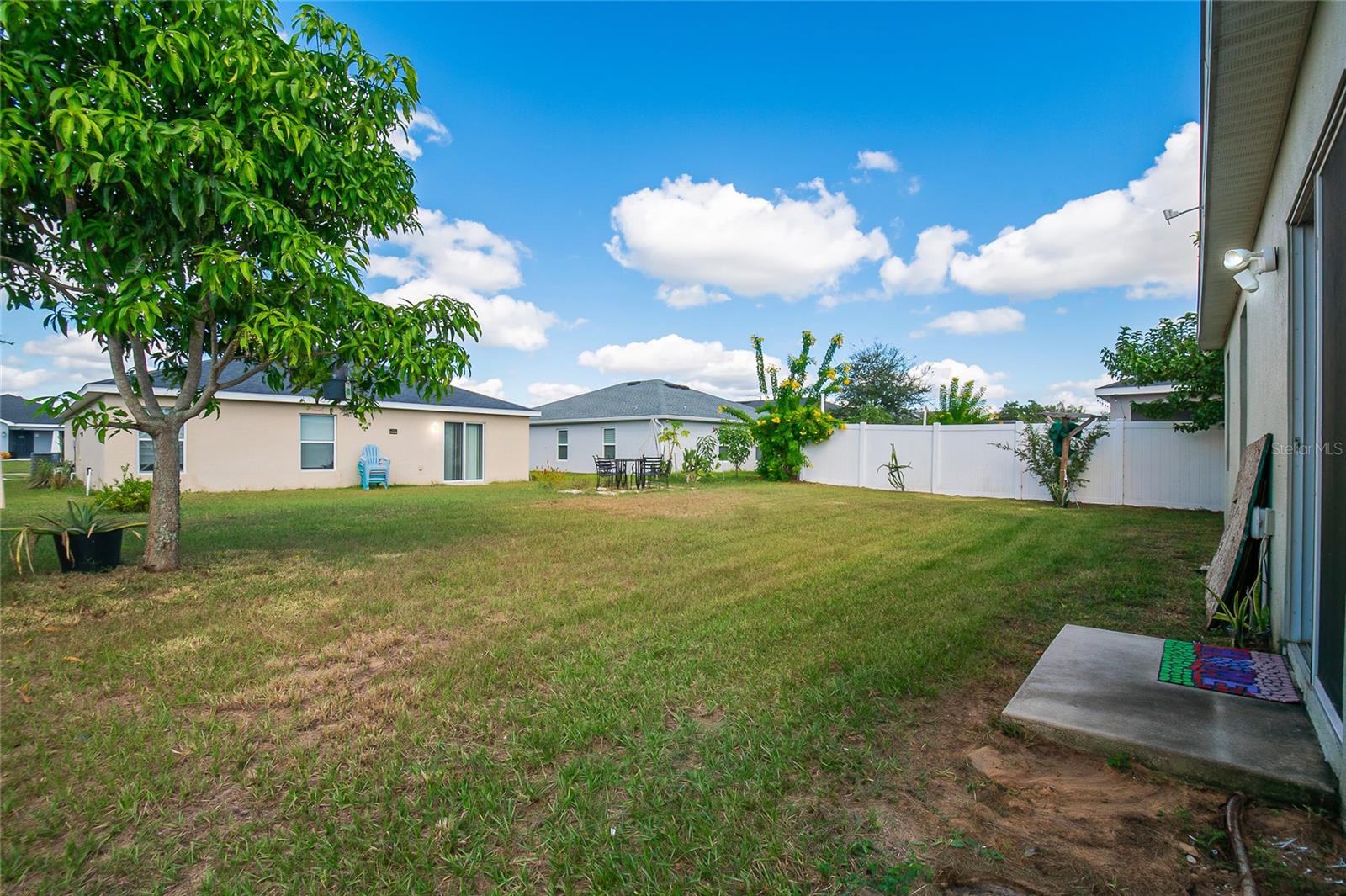 Image 27 of 33 For 512 Monticelli Drive