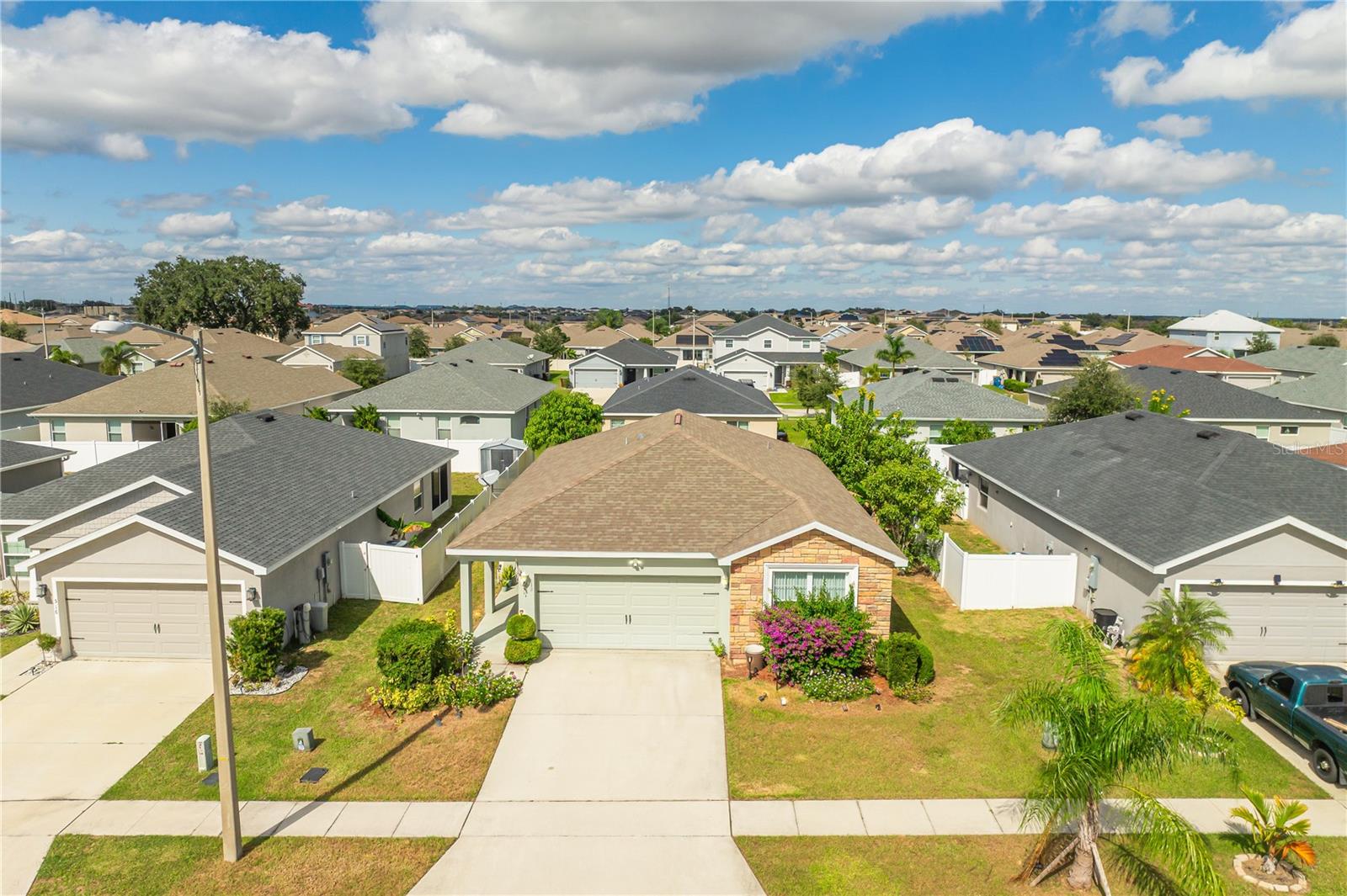 Image 30 of 33 For 512 Monticelli Drive