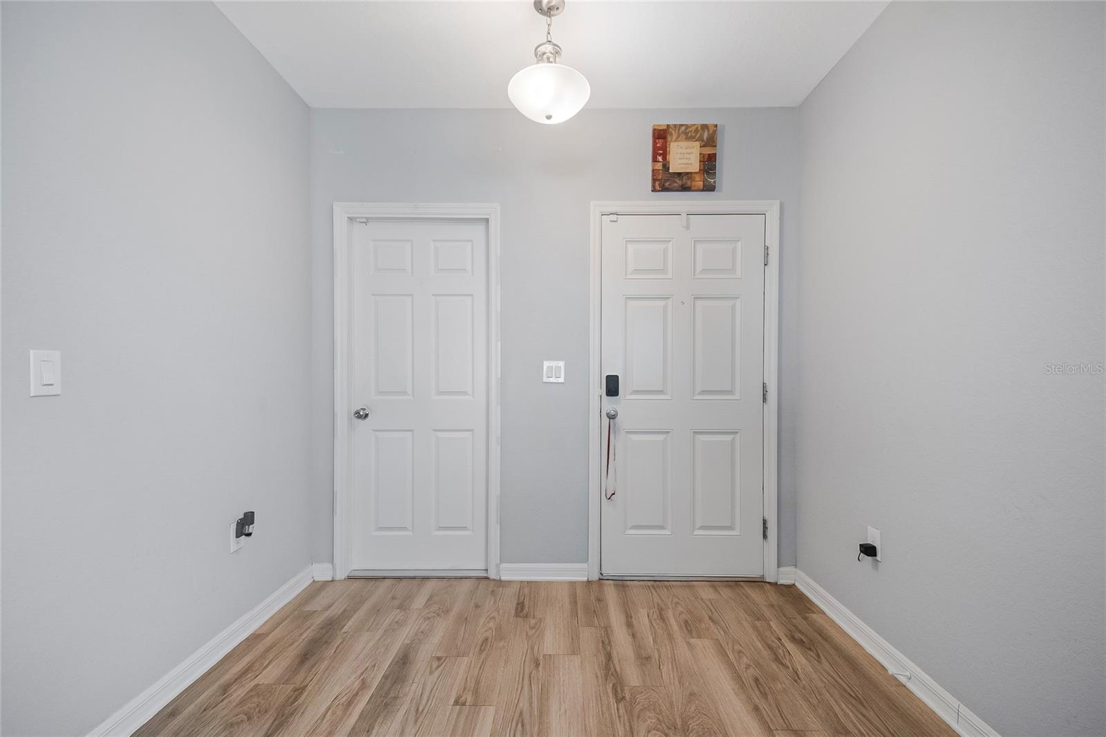 Image 6 of 33 For 512 Monticelli Drive