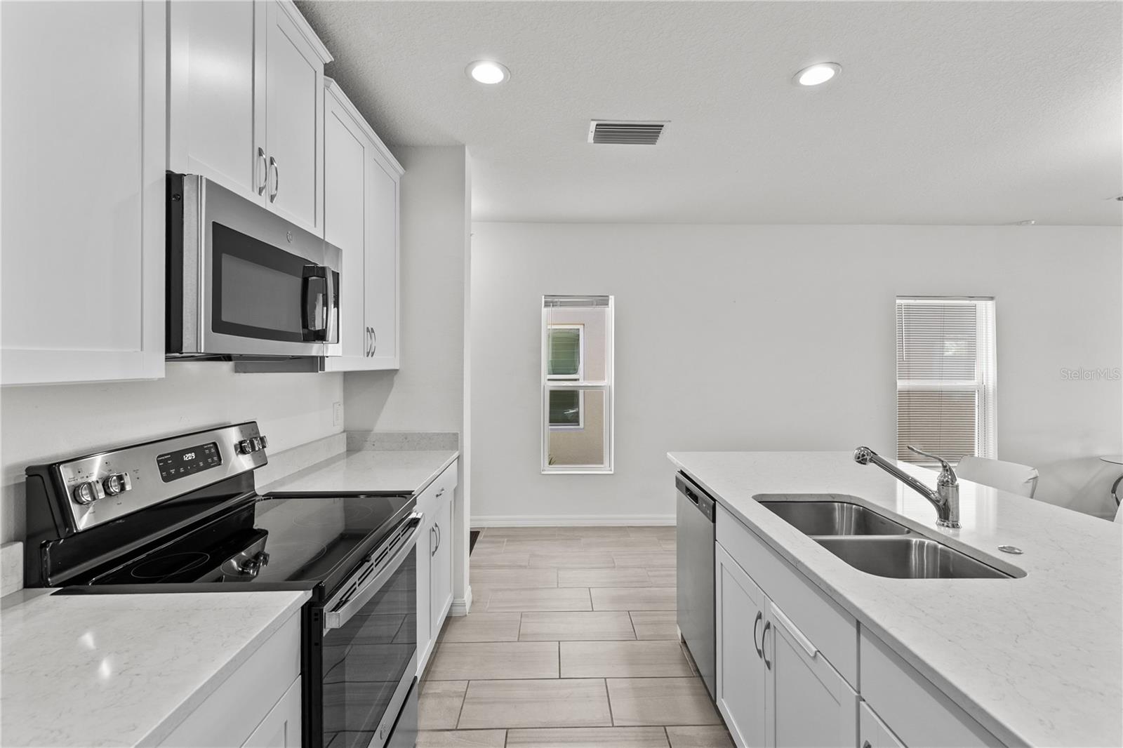 Image 7 of 29 For 1286 Wispy Cypress Drive