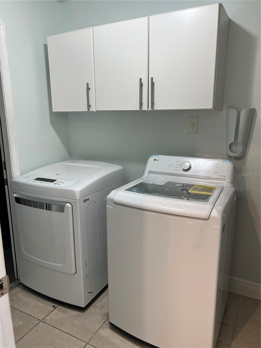 Image 20 of 26 For 12641 Newfield Drive