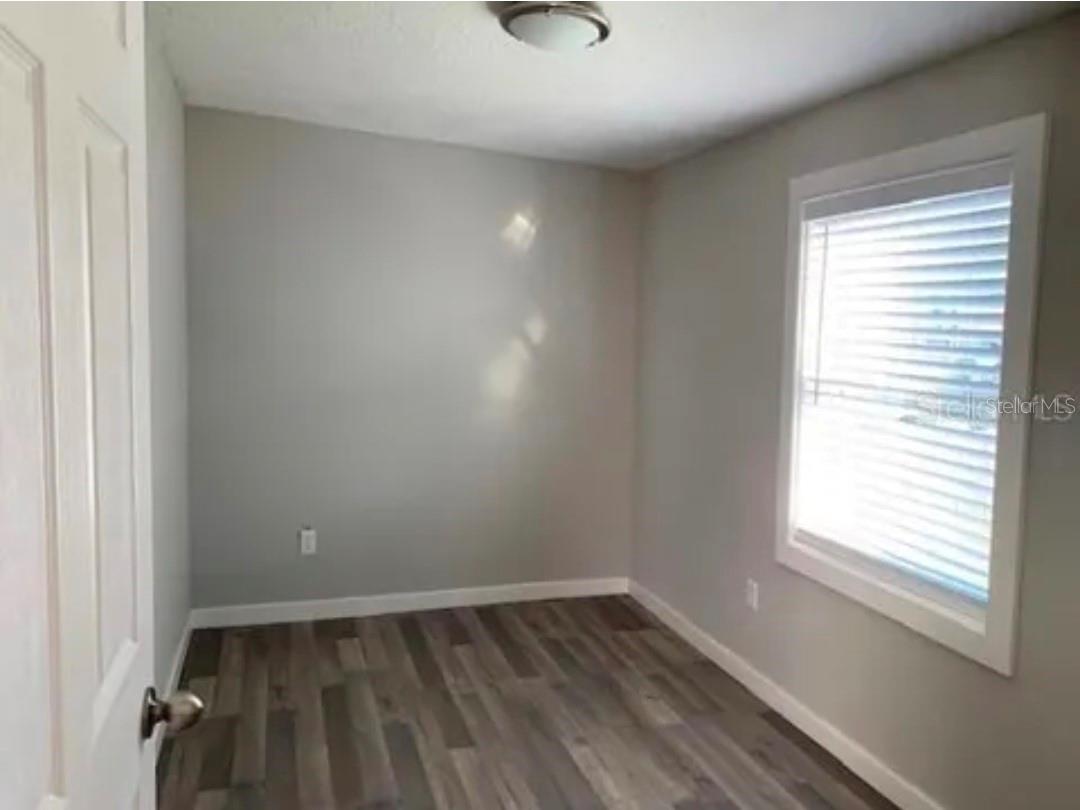 Image 5 of 5 For 721 22nd Street