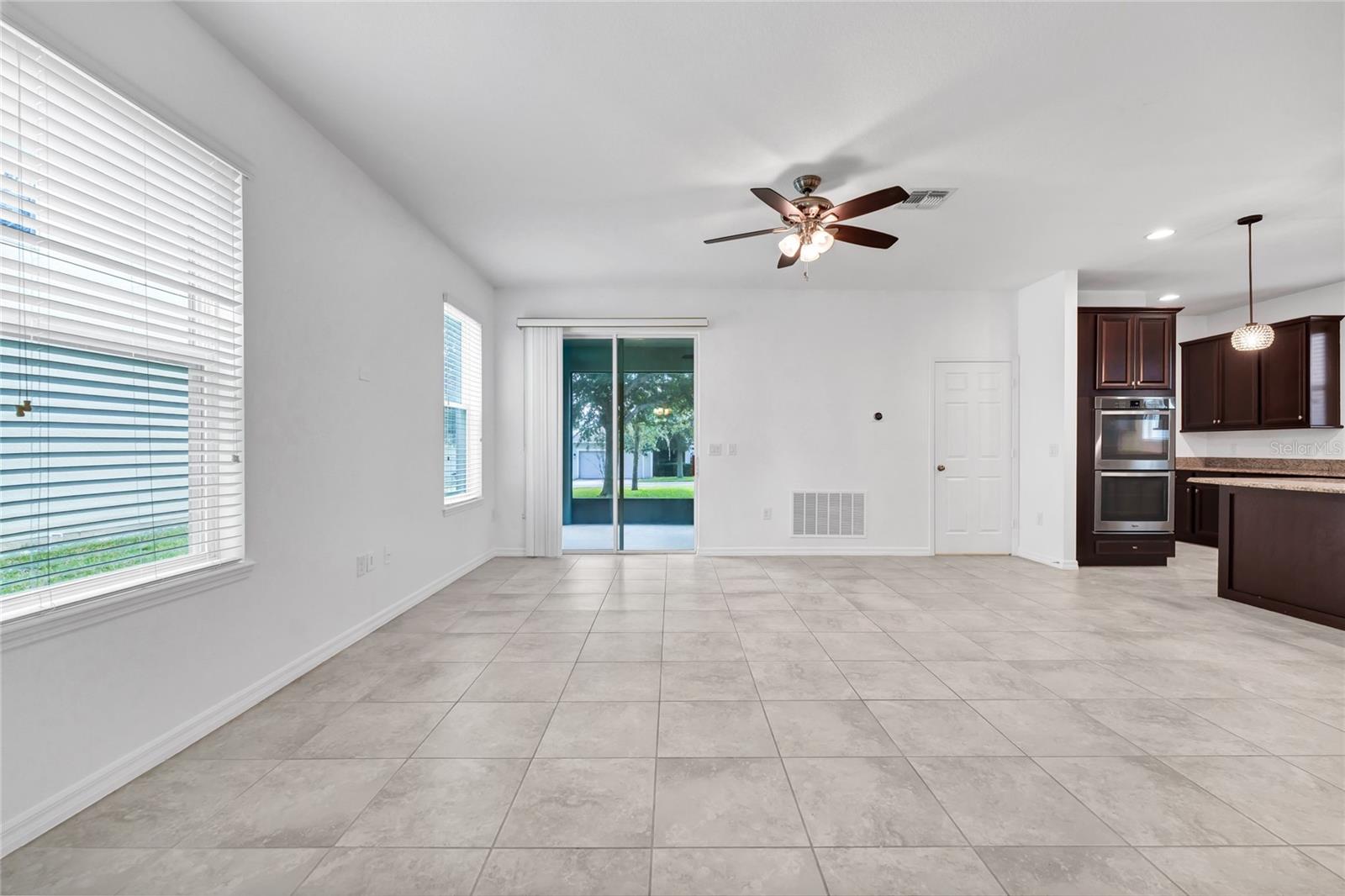 Listing photo id 10 for 14336 Orchard Hills Boulevard