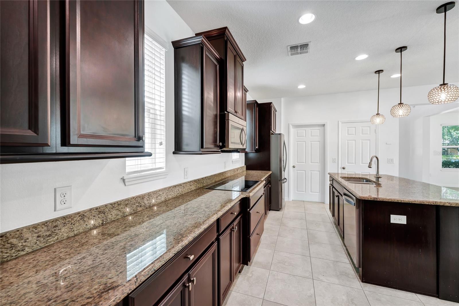 Listing photo id 15 for 14336 Orchard Hills Boulevard