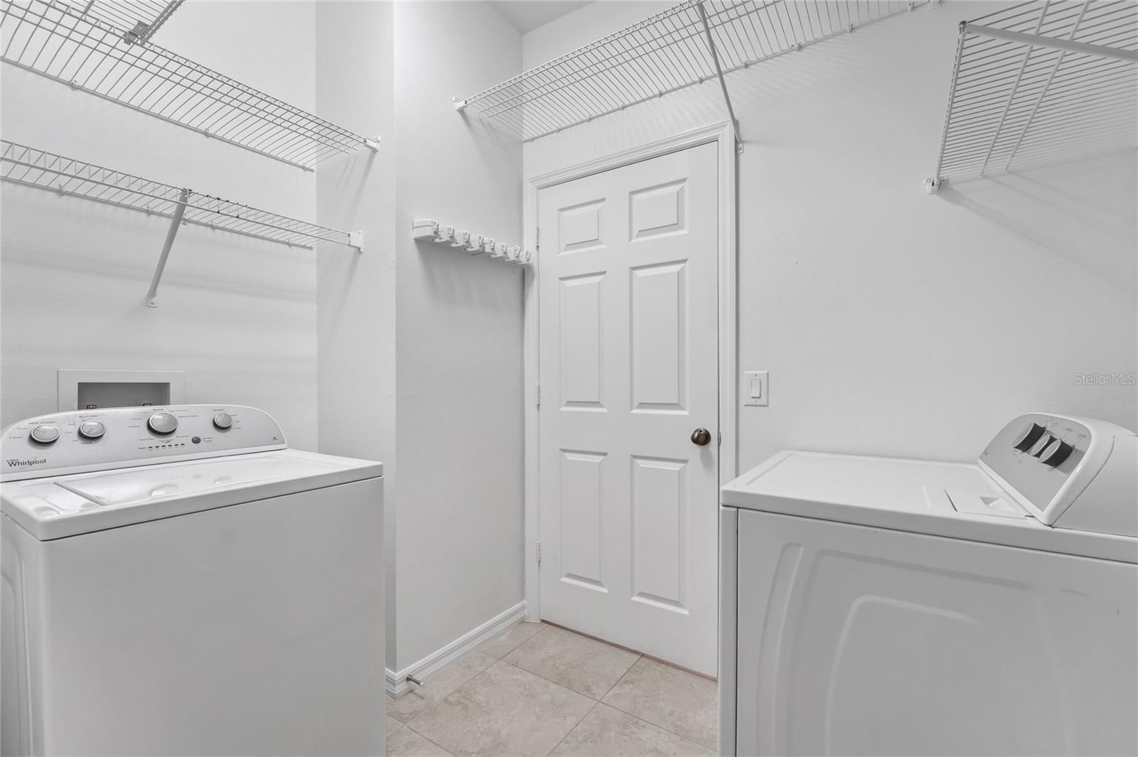 Listing photo id 17 for 14336 Orchard Hills Boulevard