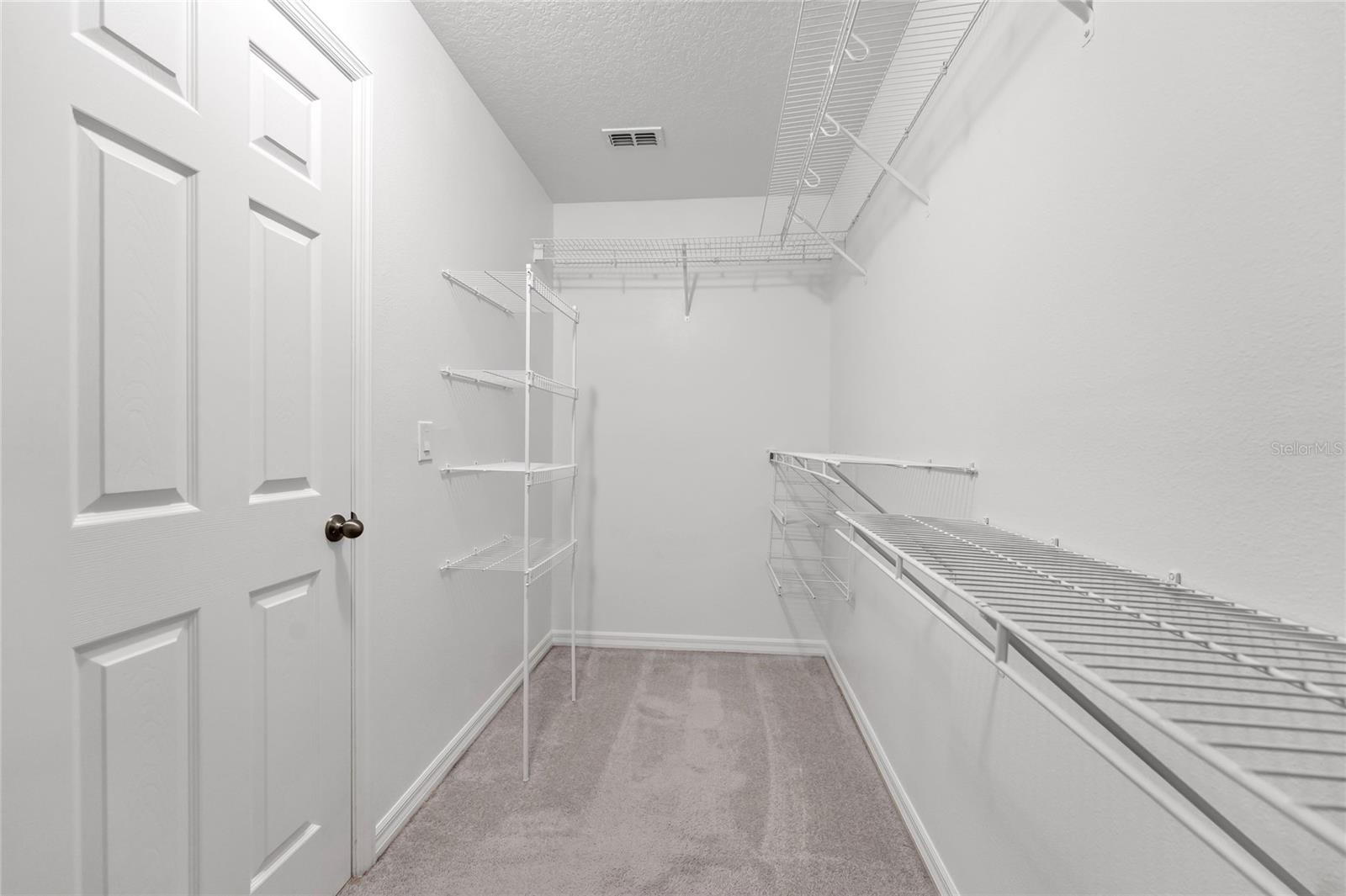 Listing photo id 24 for 14336 Orchard Hills Boulevard