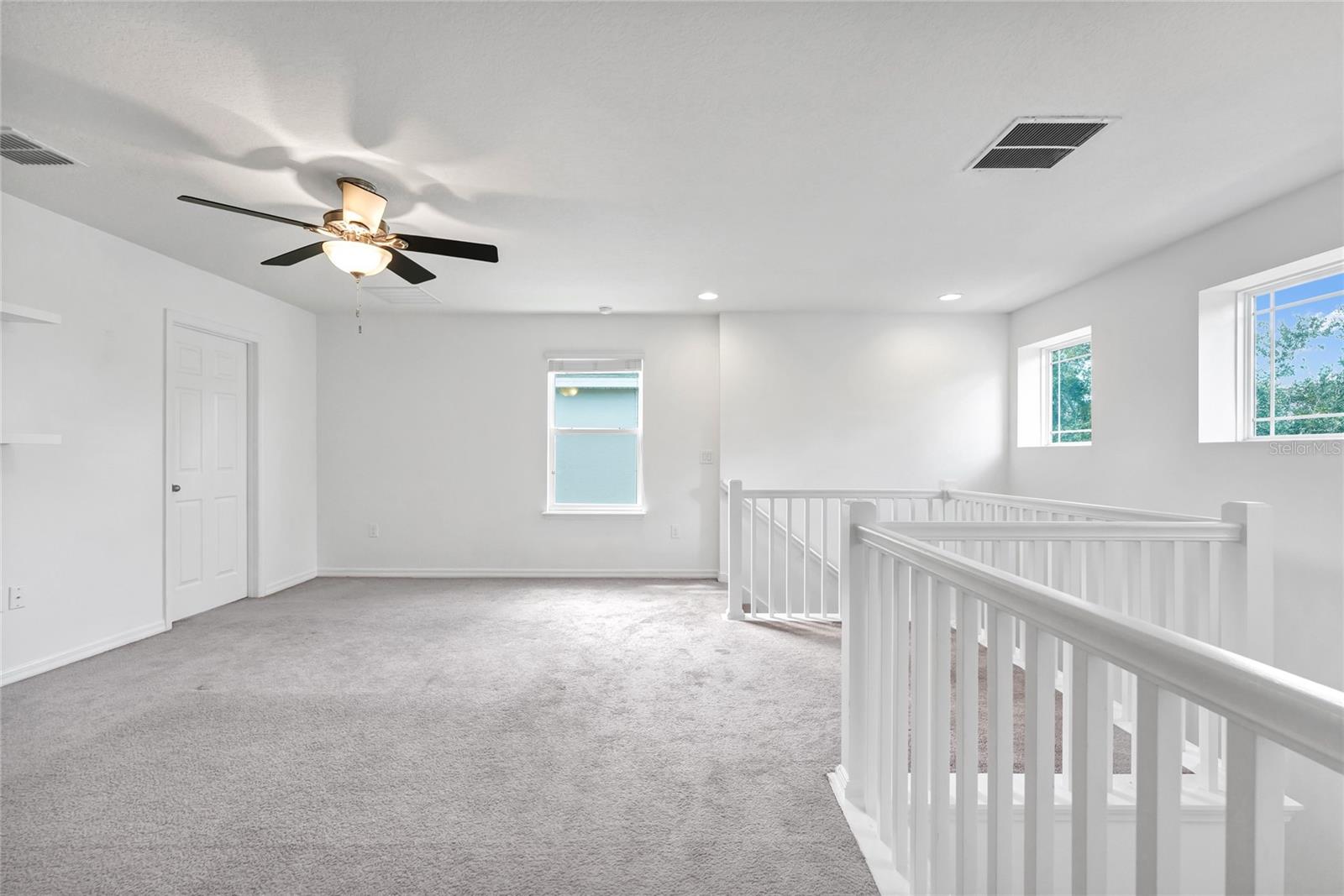 Listing photo id 30 for 14336 Orchard Hills Boulevard