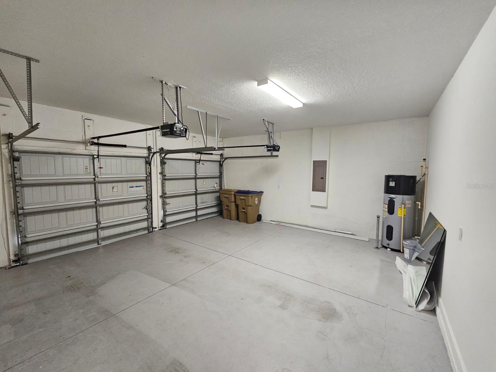 Image 21 of 40 For 3059 Beaver Creek Drive