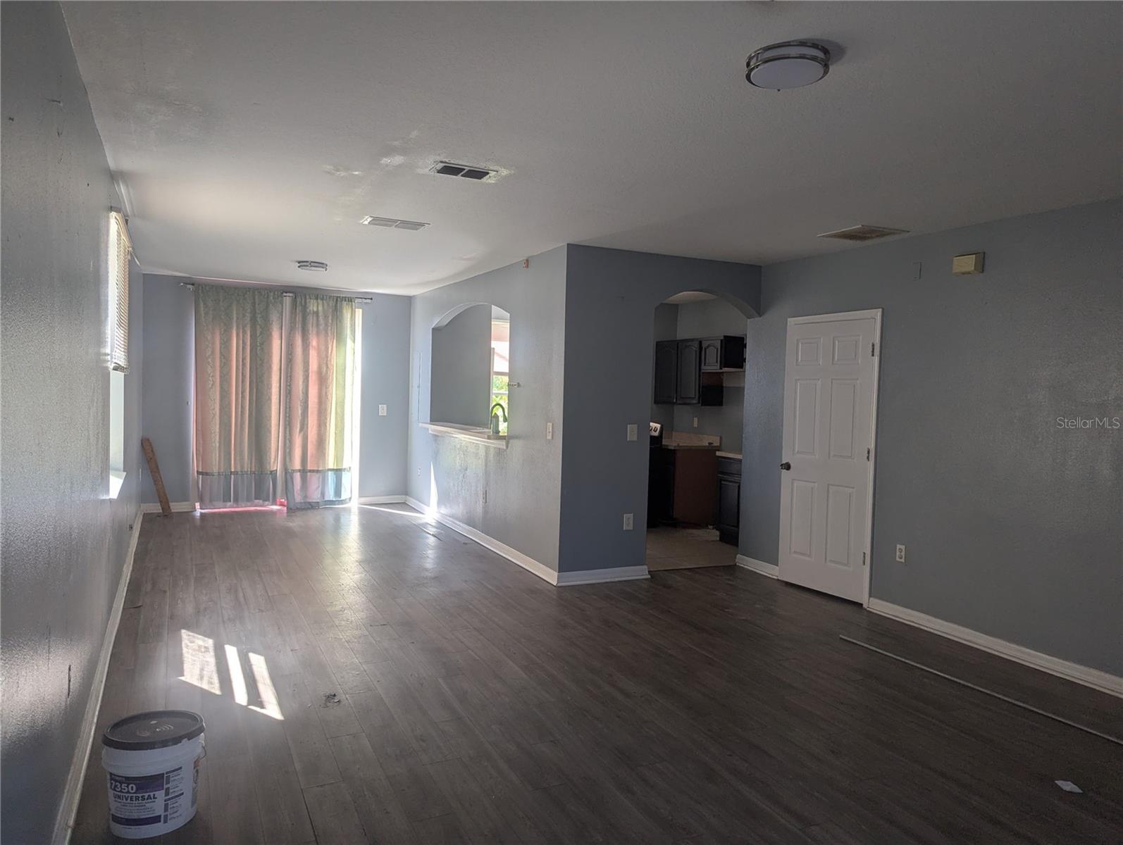 Image 15 of 17 For 604 Captiva Circle