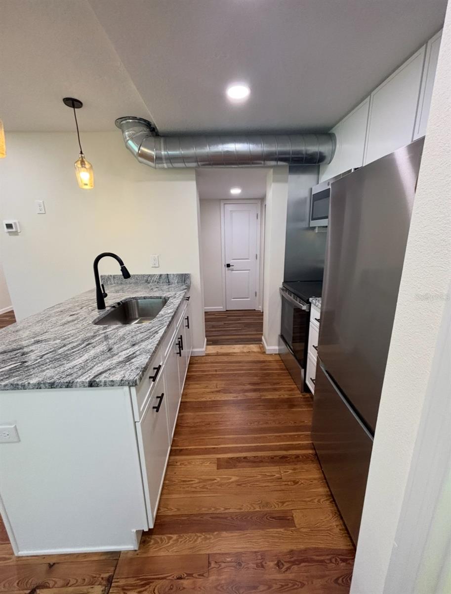 Image 5 of 13 For 1604 8th Street