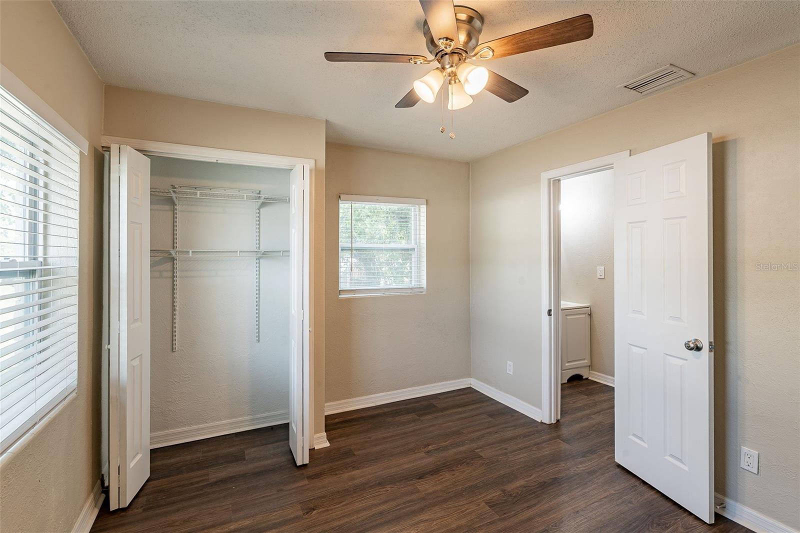 Image 12 of 21 For 1411 Powers Drive