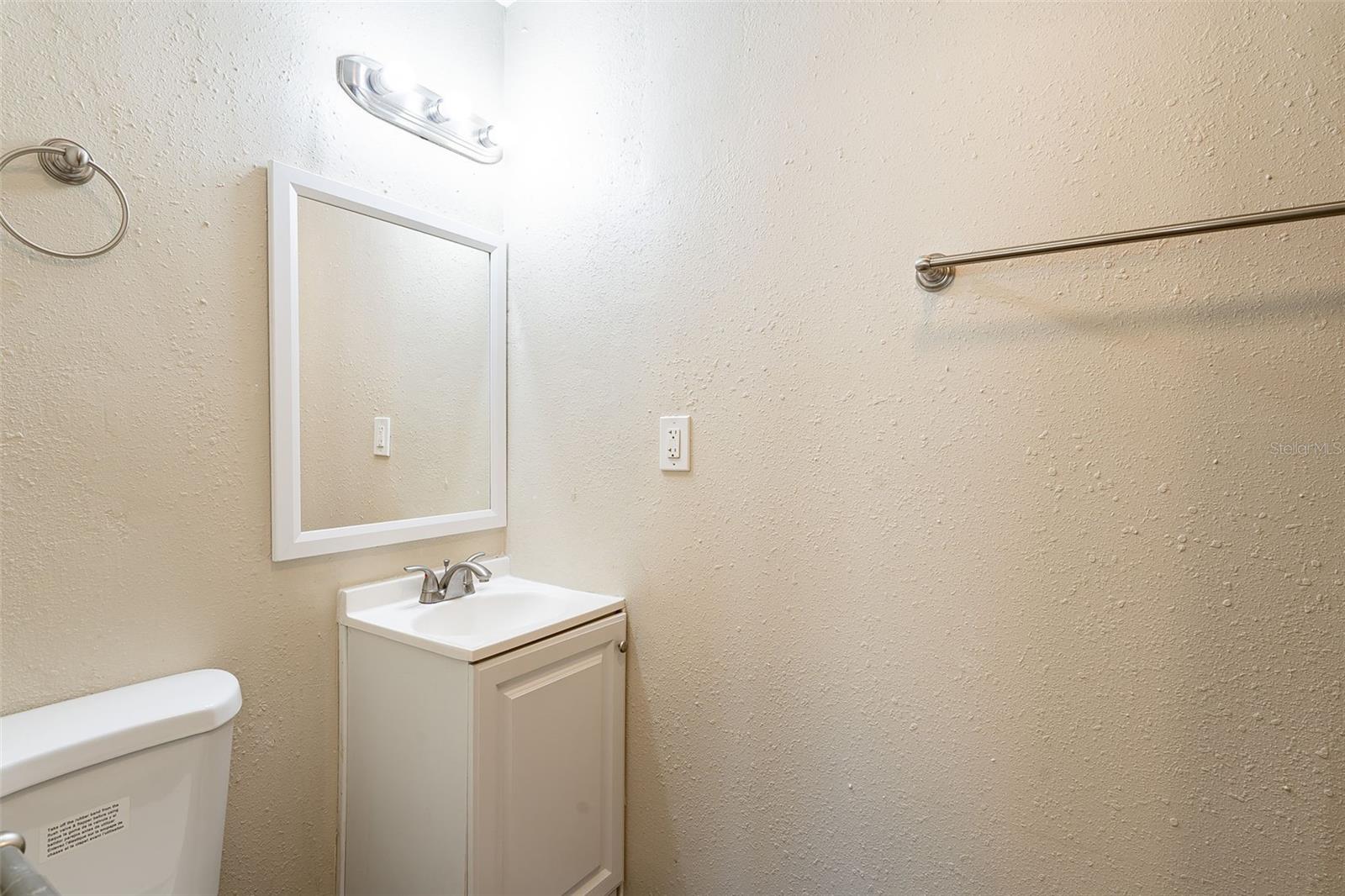 Image 14 of 21 For 1411 Powers Drive