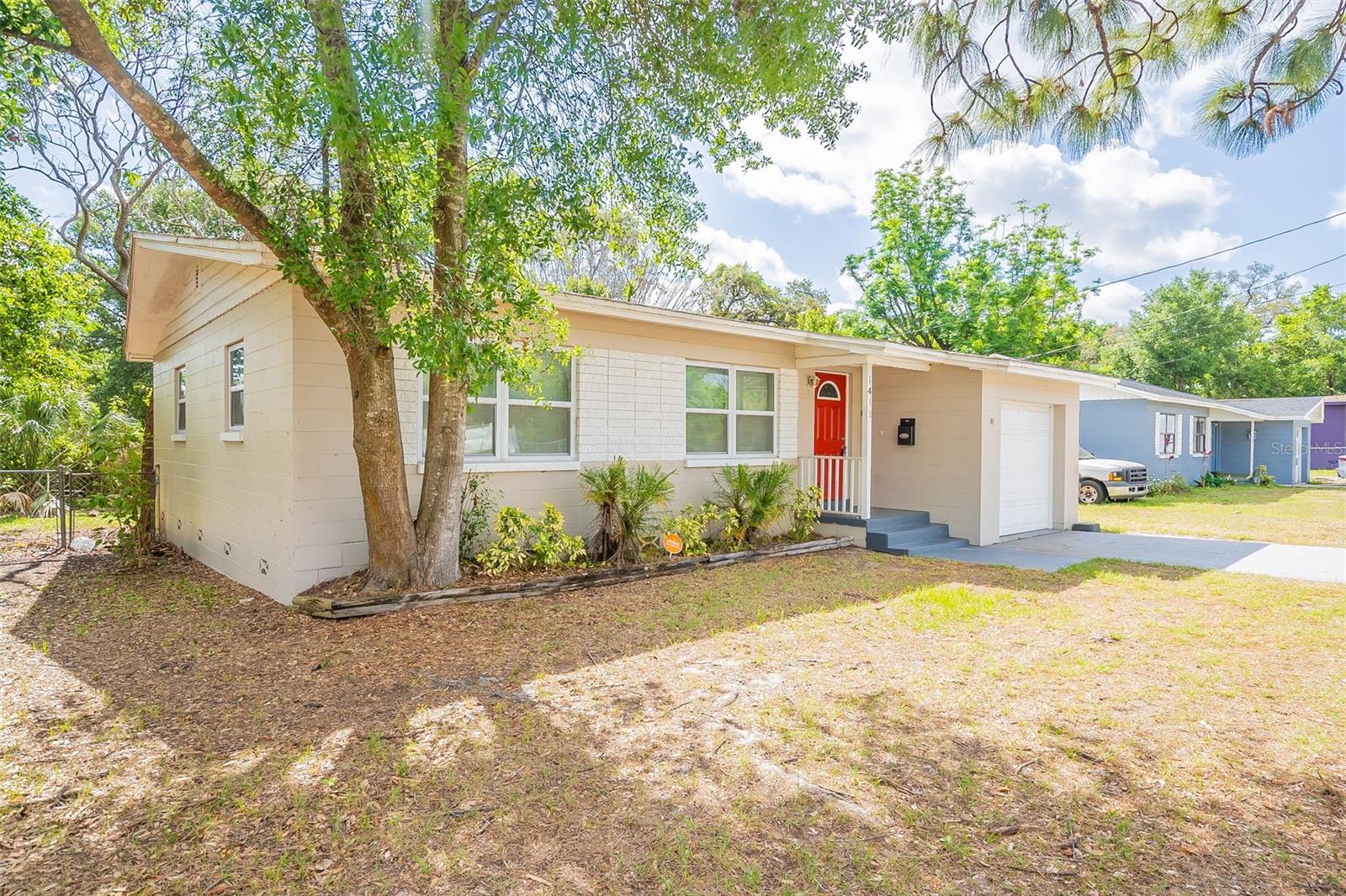 Image 2 of 21 For 1411 Powers Drive