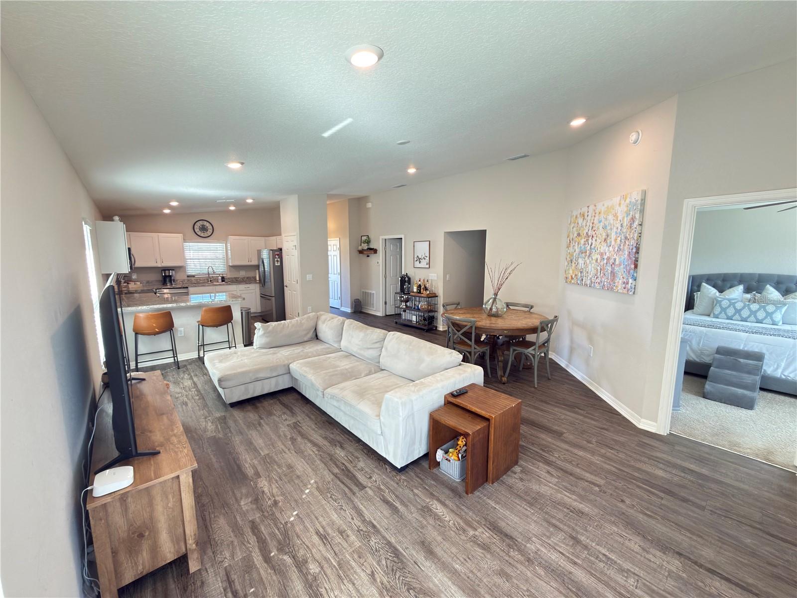 Image 10 of 42 For 1088 Zion Drive