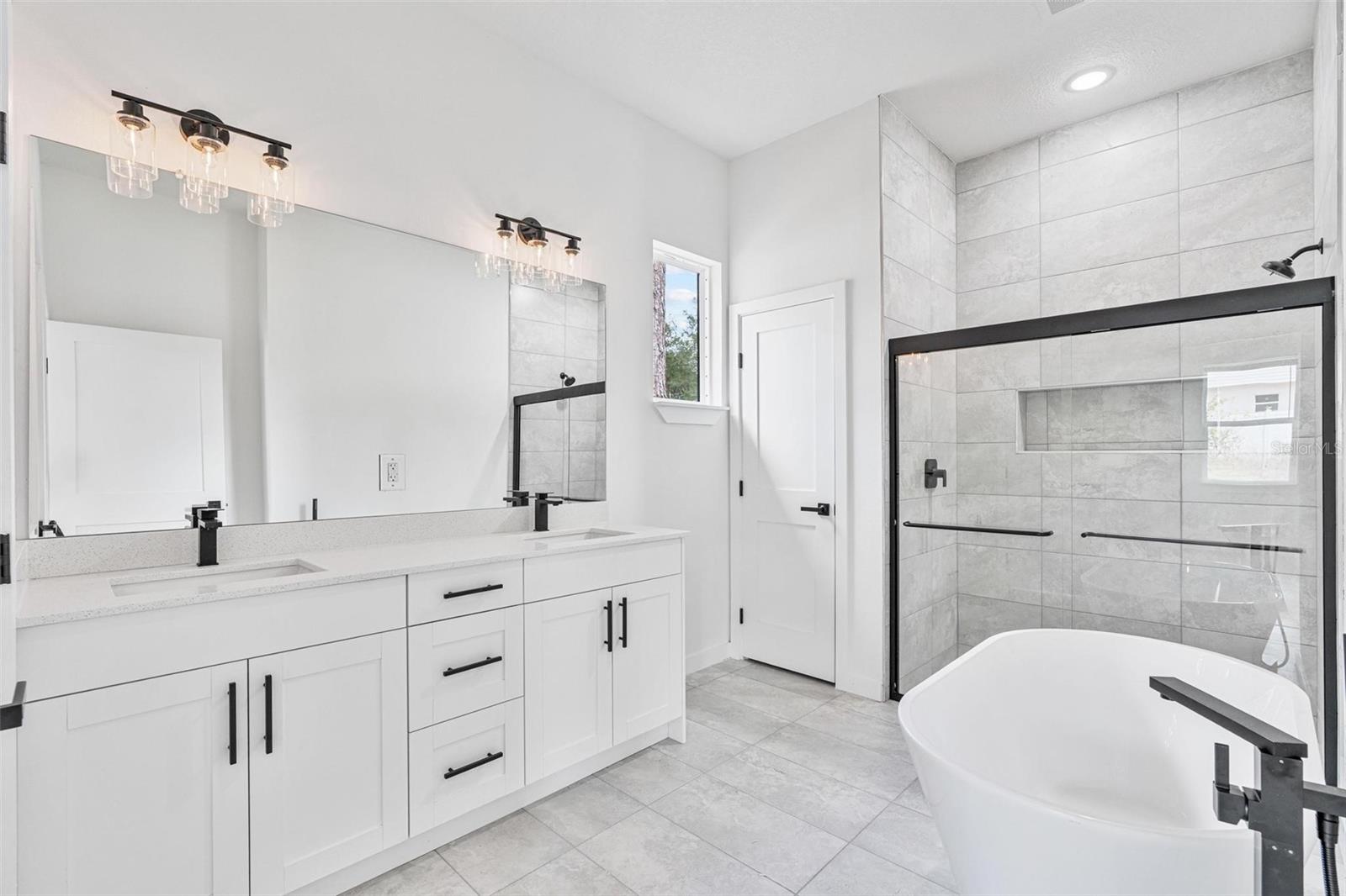 Image 18 of 46 For 7916 Hale Road